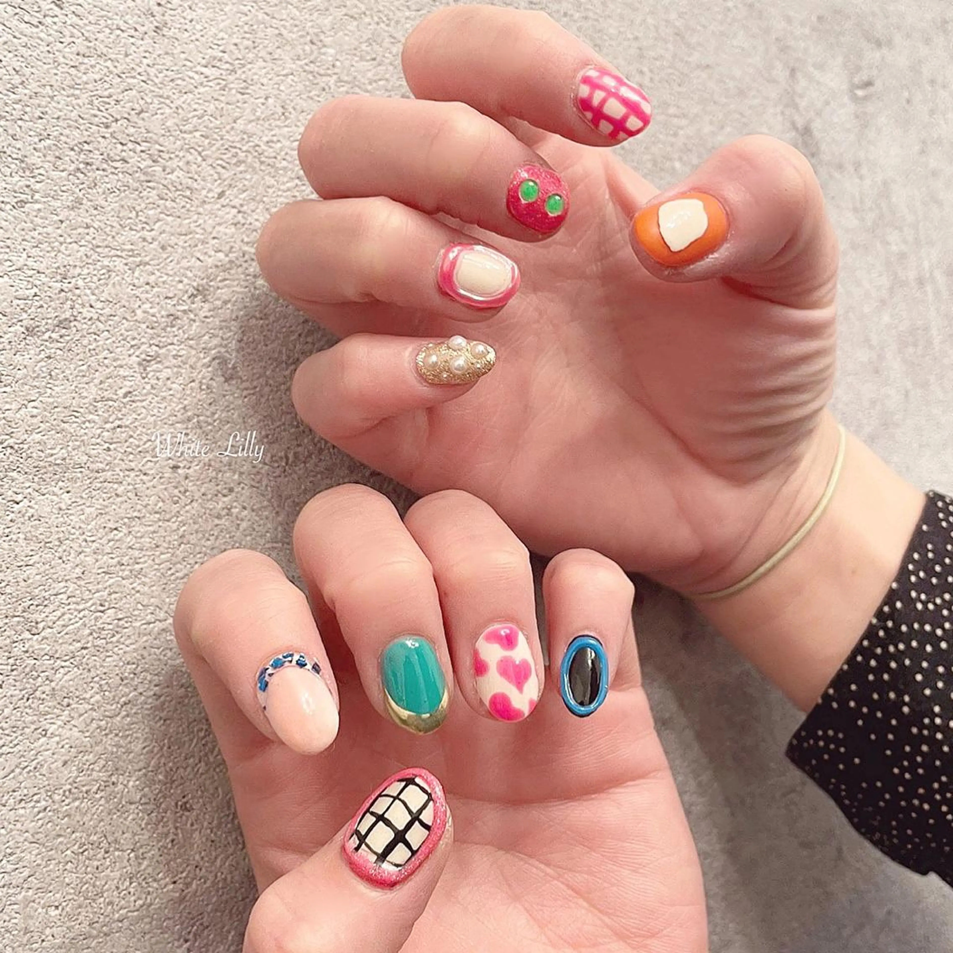 ネイル ハンドネイル White lily所属・牧田 雅世のネイルデザイン