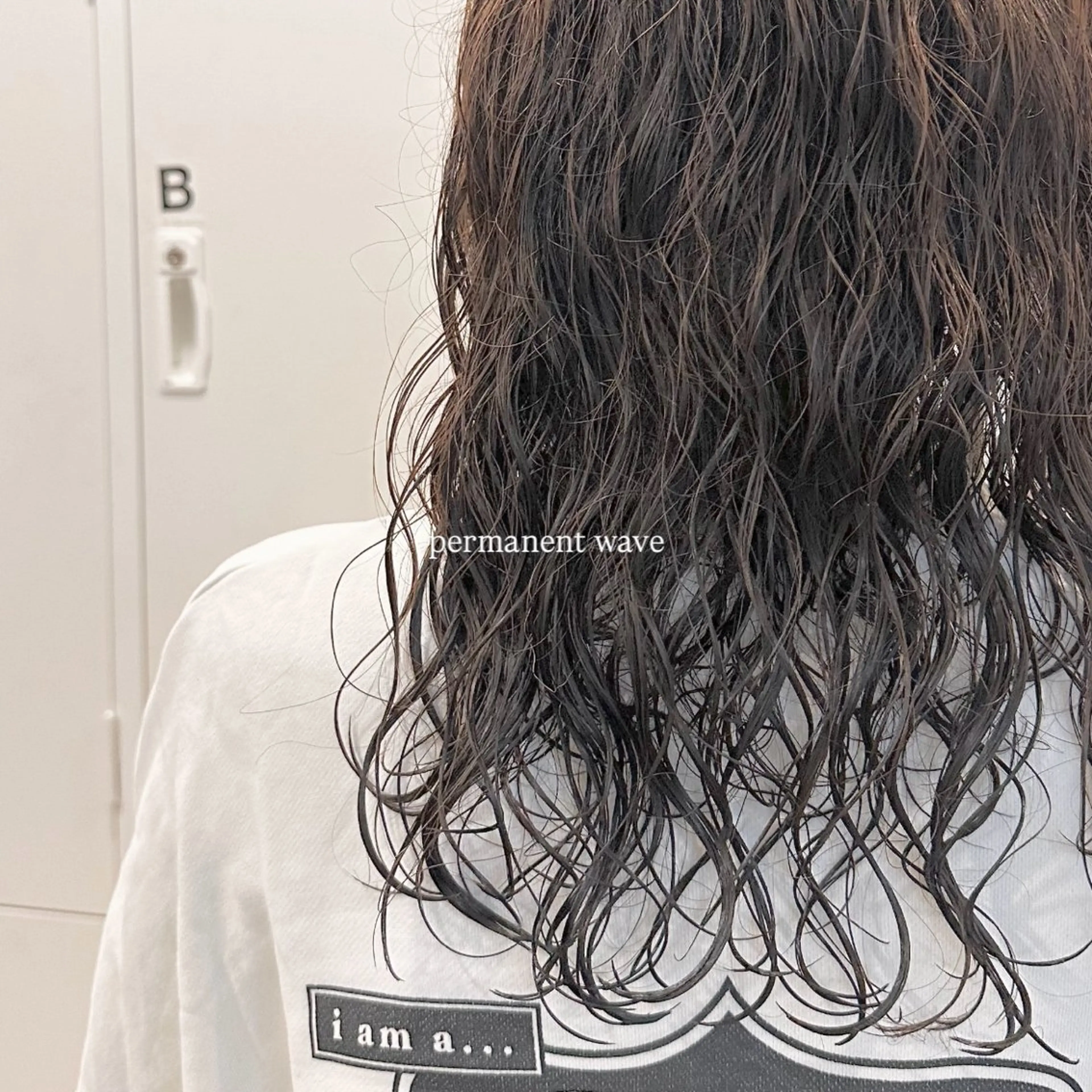 セミロング カラー パーマ カット パーマ トリートメント makoto / 韓国風ヘア🎀🪄︎のヘアスタイル