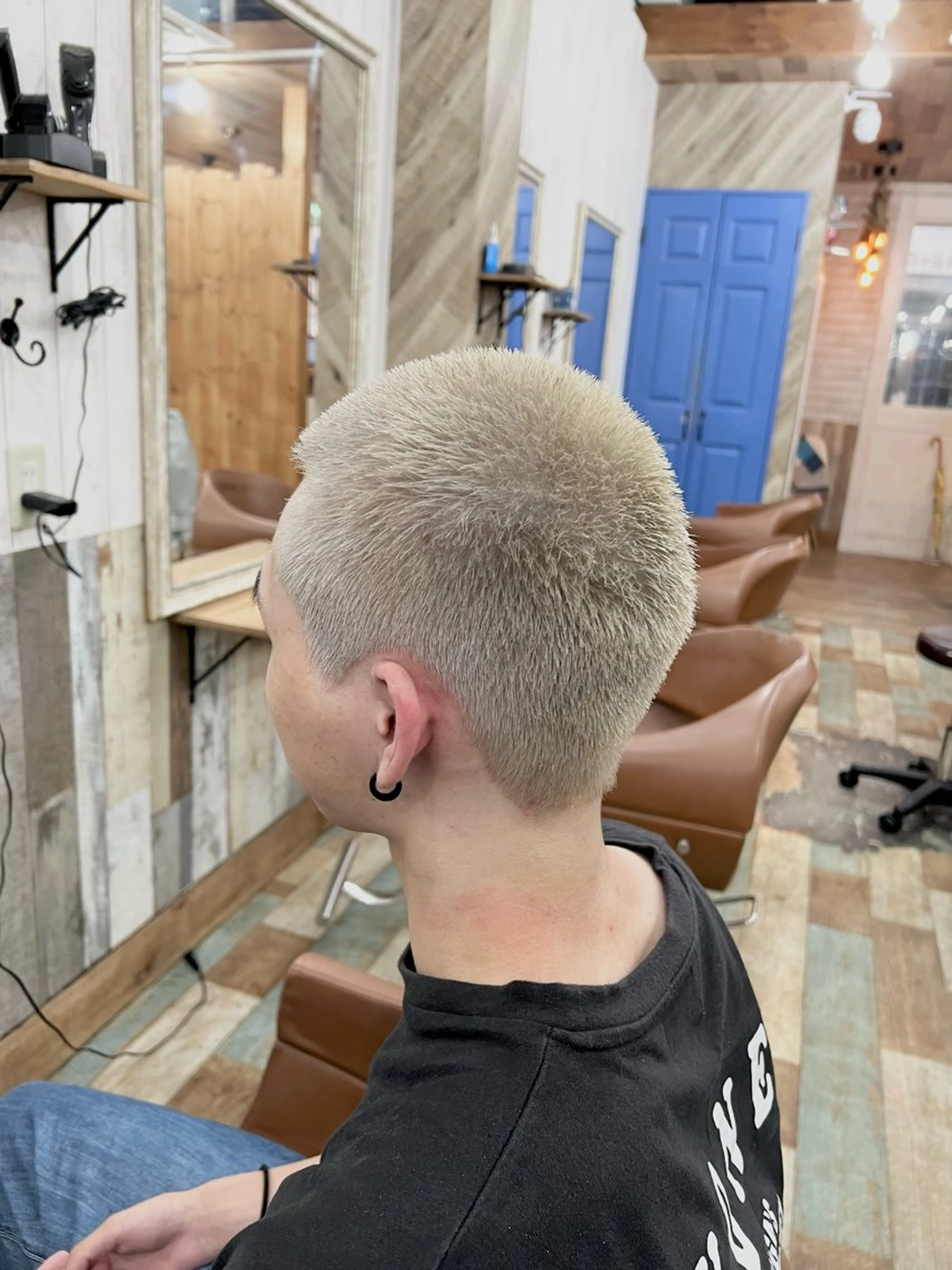 カット＋ダブルカラーの写真