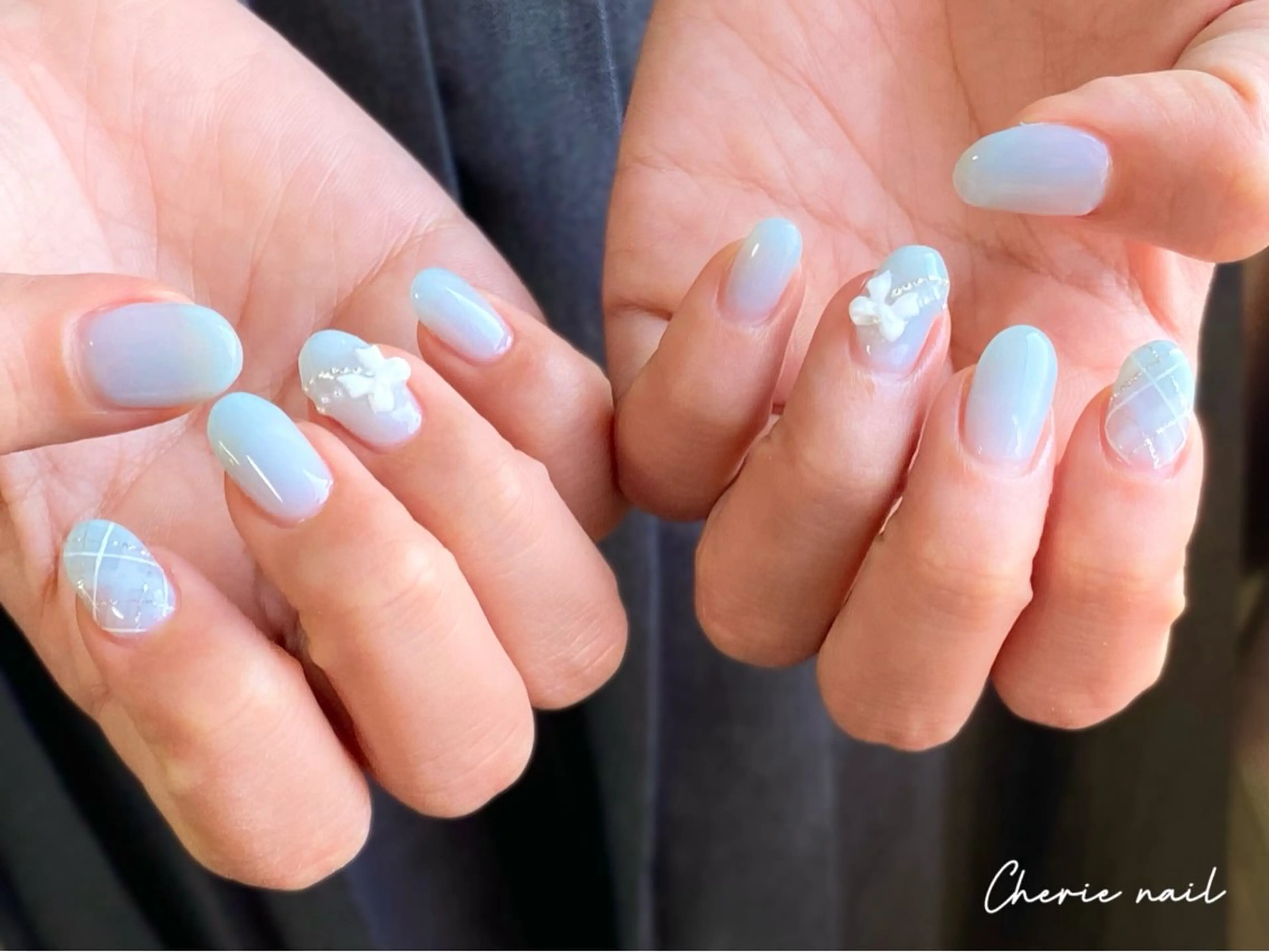 ネイル ブルー ジェルネイル 韓国ネイル リボン ワンホンネイル ハンドネイル Cherienail yunaのネイルデザイン