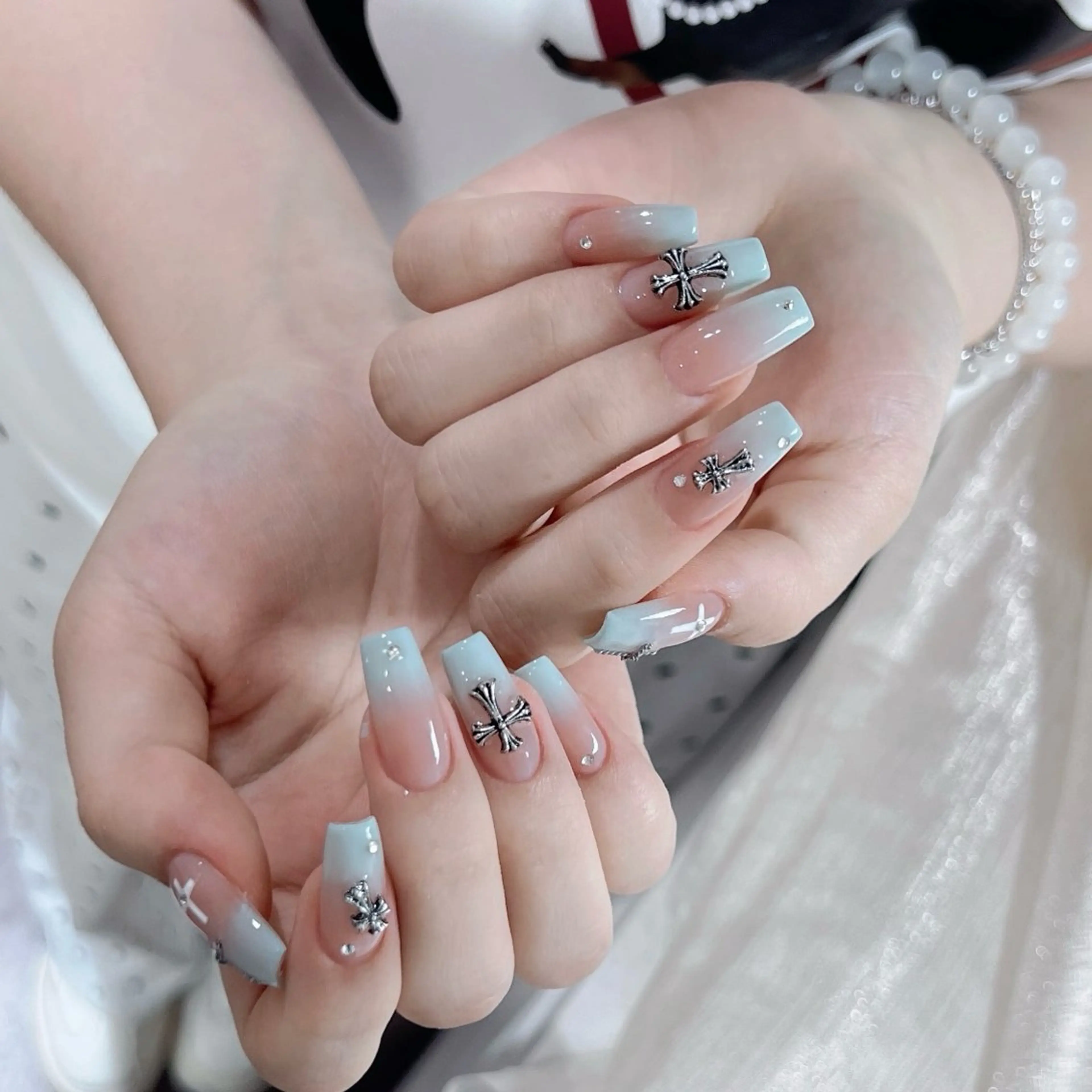 ネイル ハンドネイル 🎀 NaNa_nailのネイルデザイン