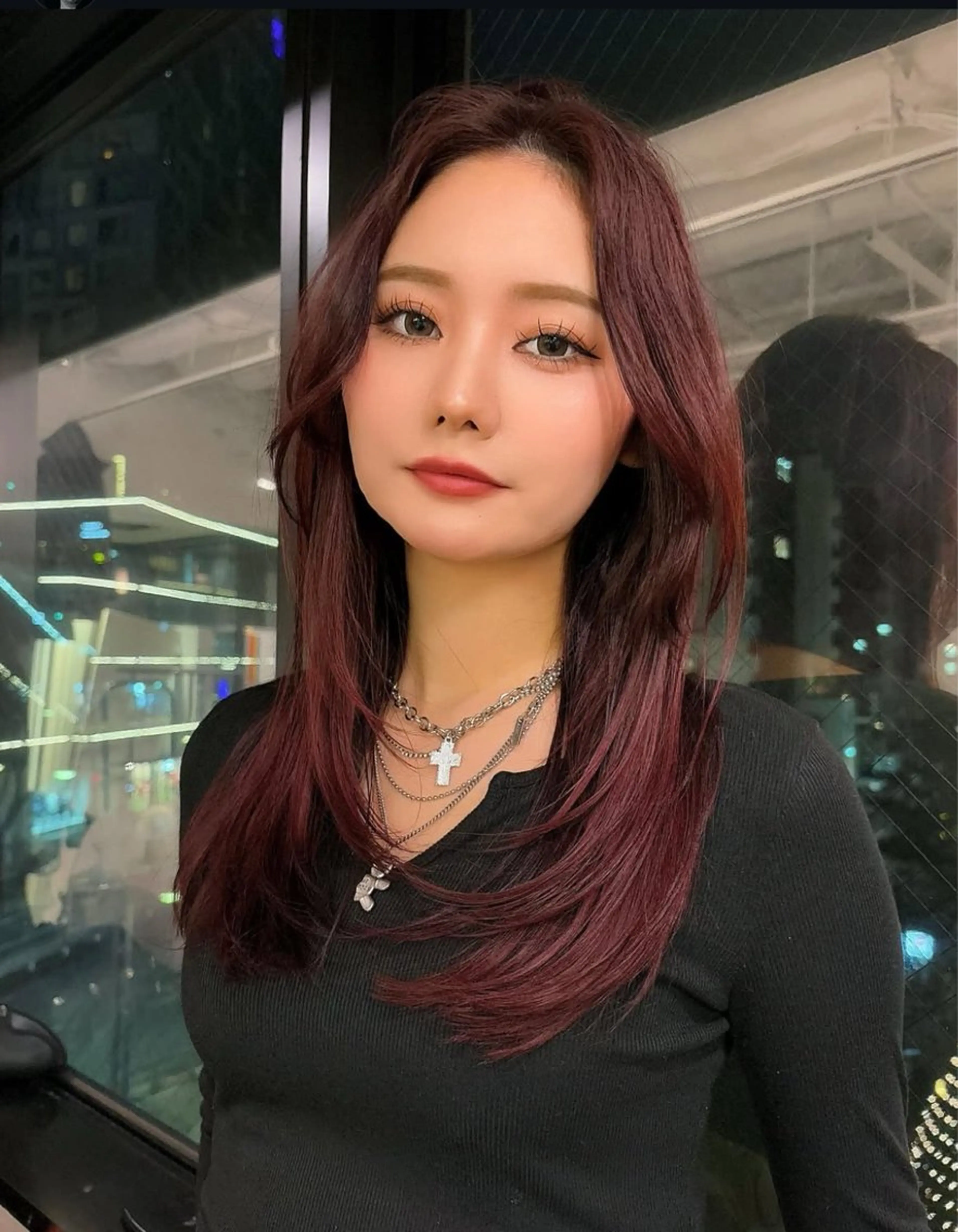 セミロング くびれヘア 韓国風ヘア レイヤーカット 韓国風 レイヤー/seiyaのヘアスタイル