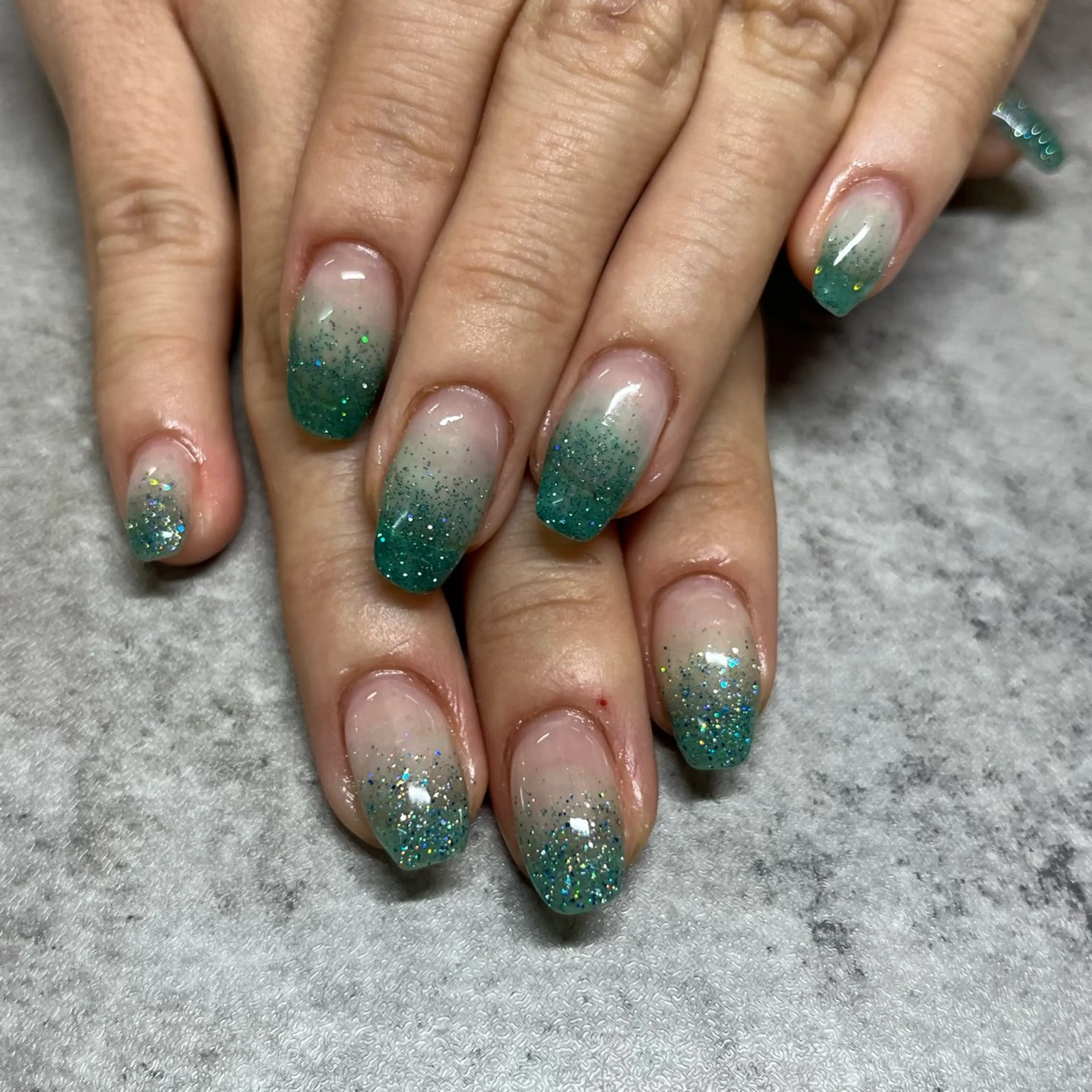 ネイル グラデーション Beauty salon smily 八尾店所属・nail salon smily momoのネイルデザイン