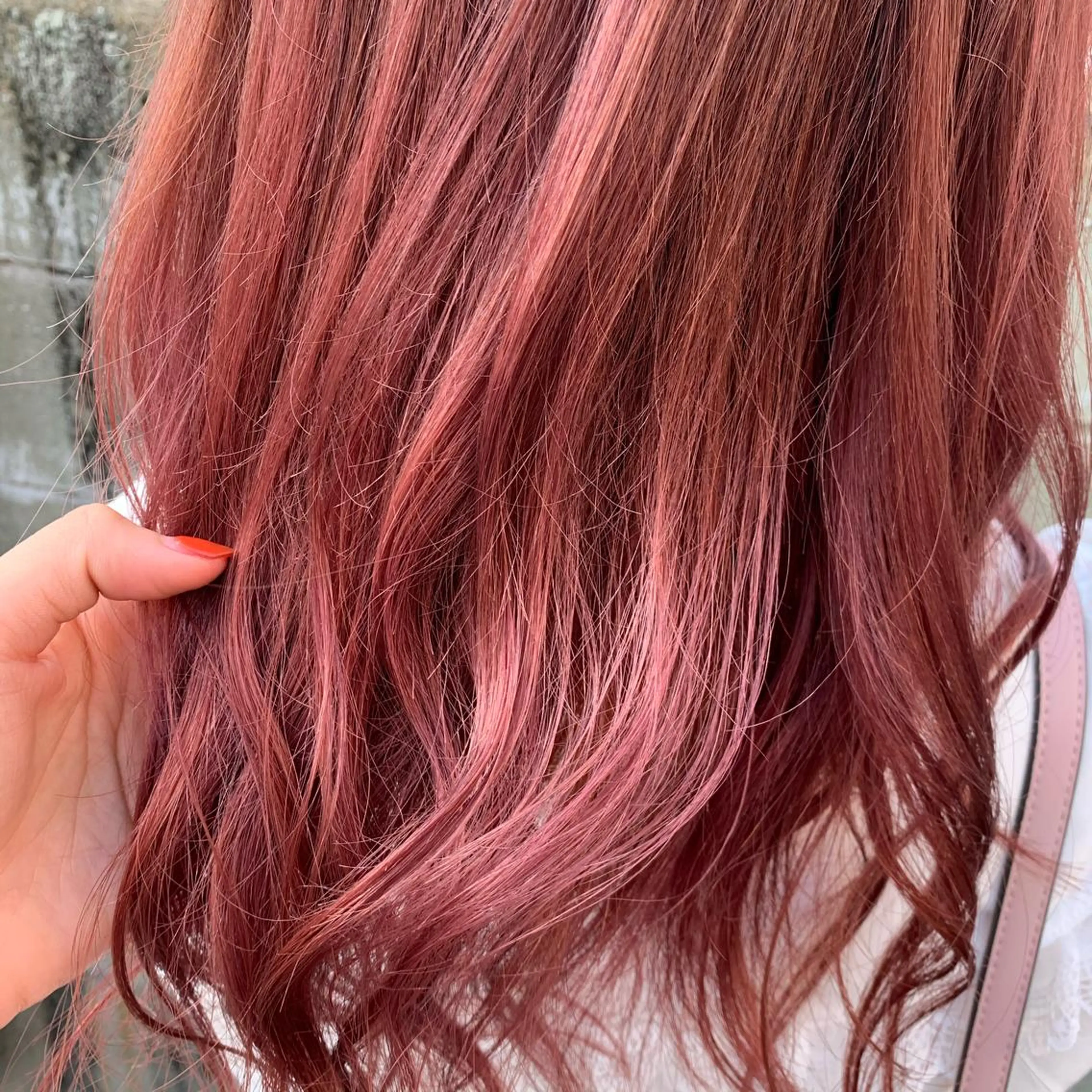 ロング カラー ブリーチ カット ヘアカラー トリートメント hub hair レイヤー/透明感のヘアスタイル