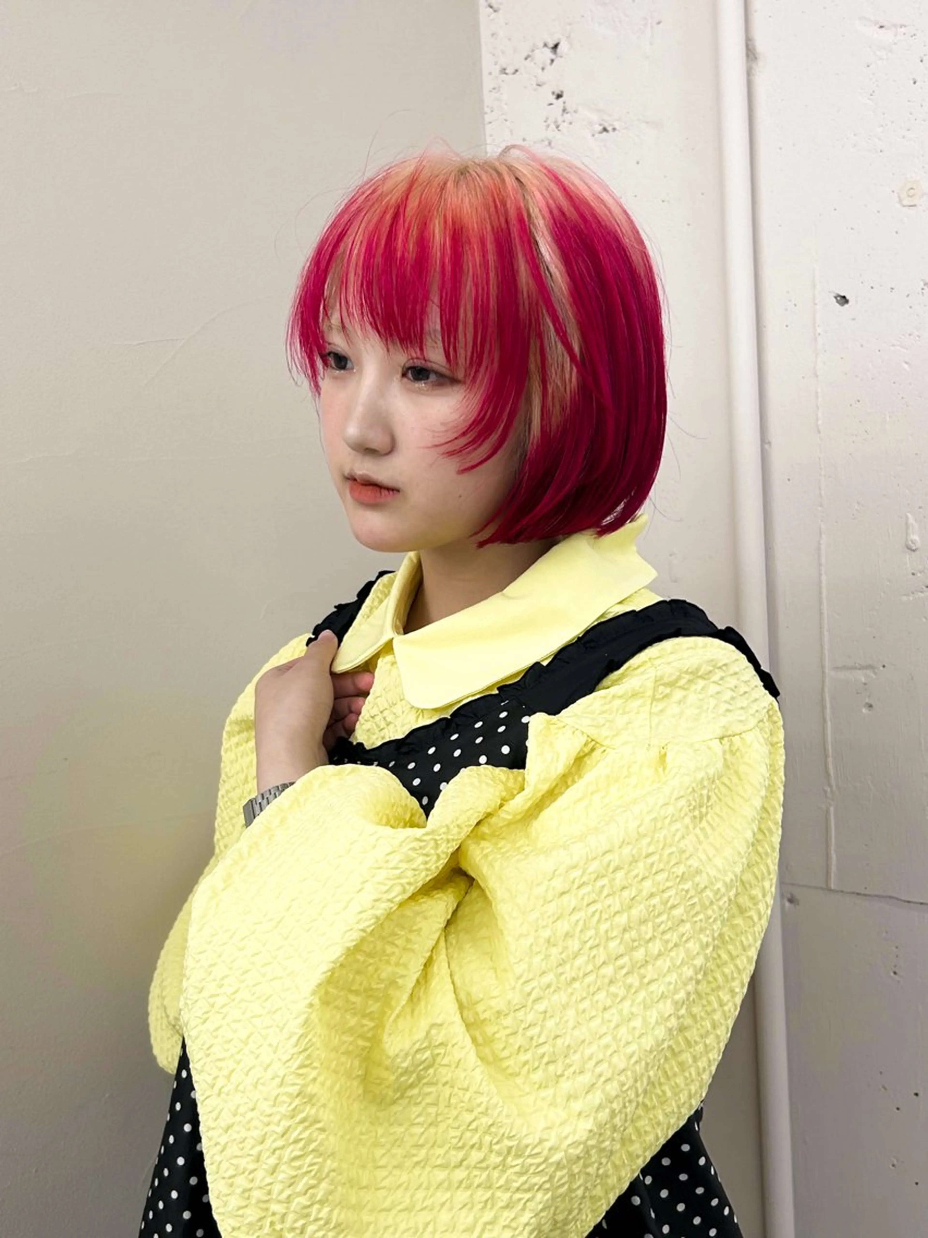 カラー デザインカラー arte pelo 山本　琉風のヘアスタイル