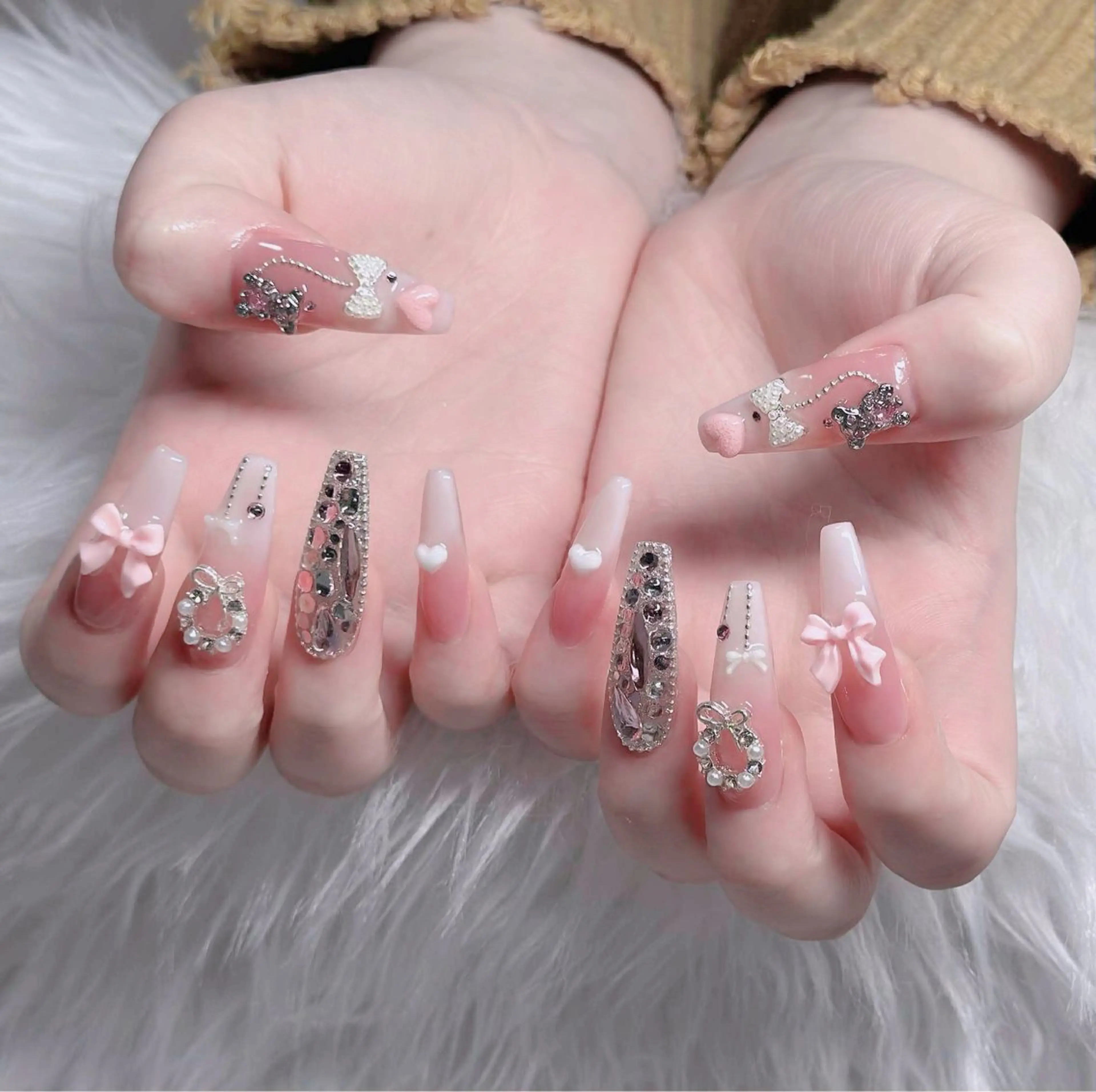 ネイル フレンチネイル ジェルネイル ハロウィン 韓国ネイル マグネットネイル ハンドネイル Hbaby nailのネイルデザイン