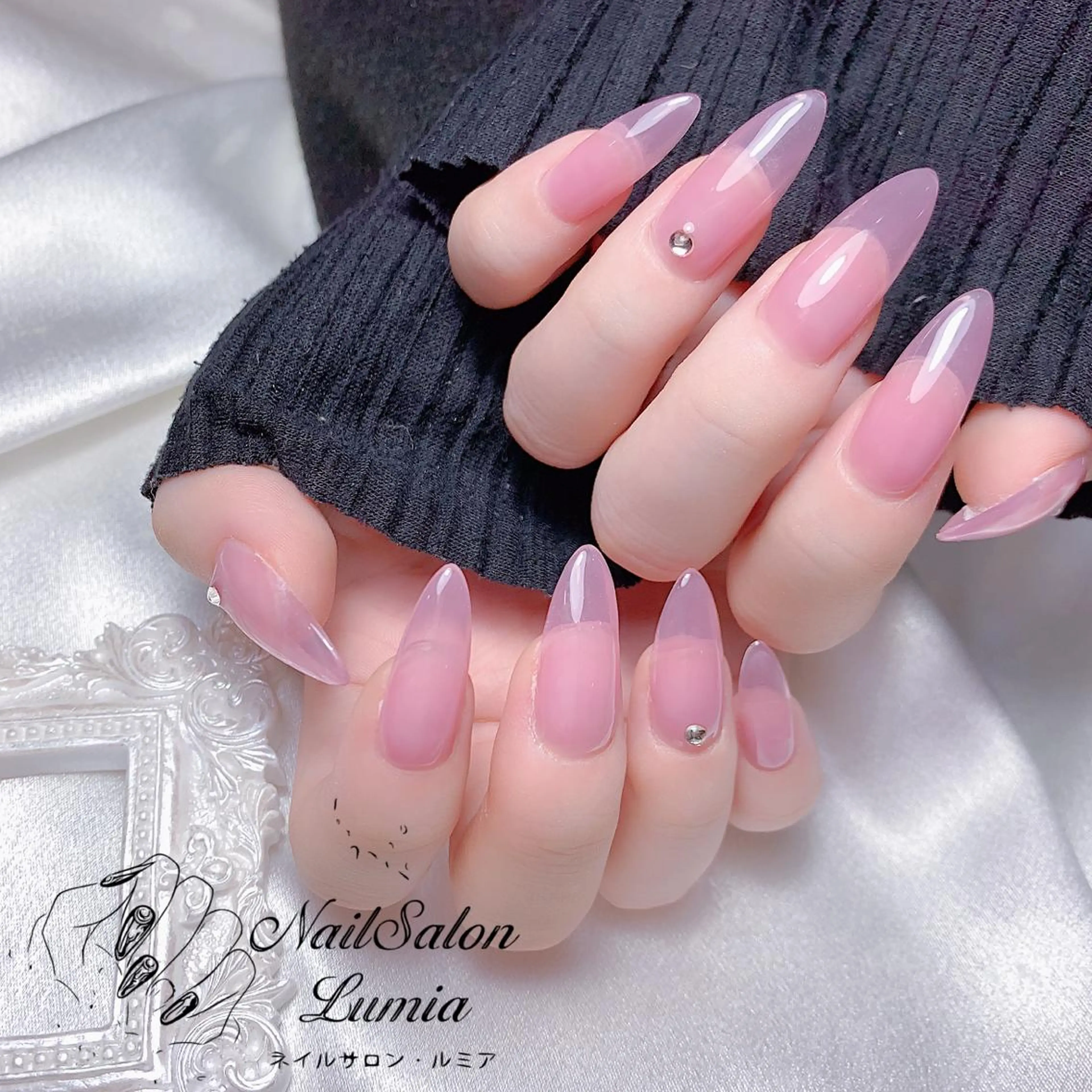 ネイル ハンドネイル ネイルサロン ルミア Lumia 店長のネイルデザイン