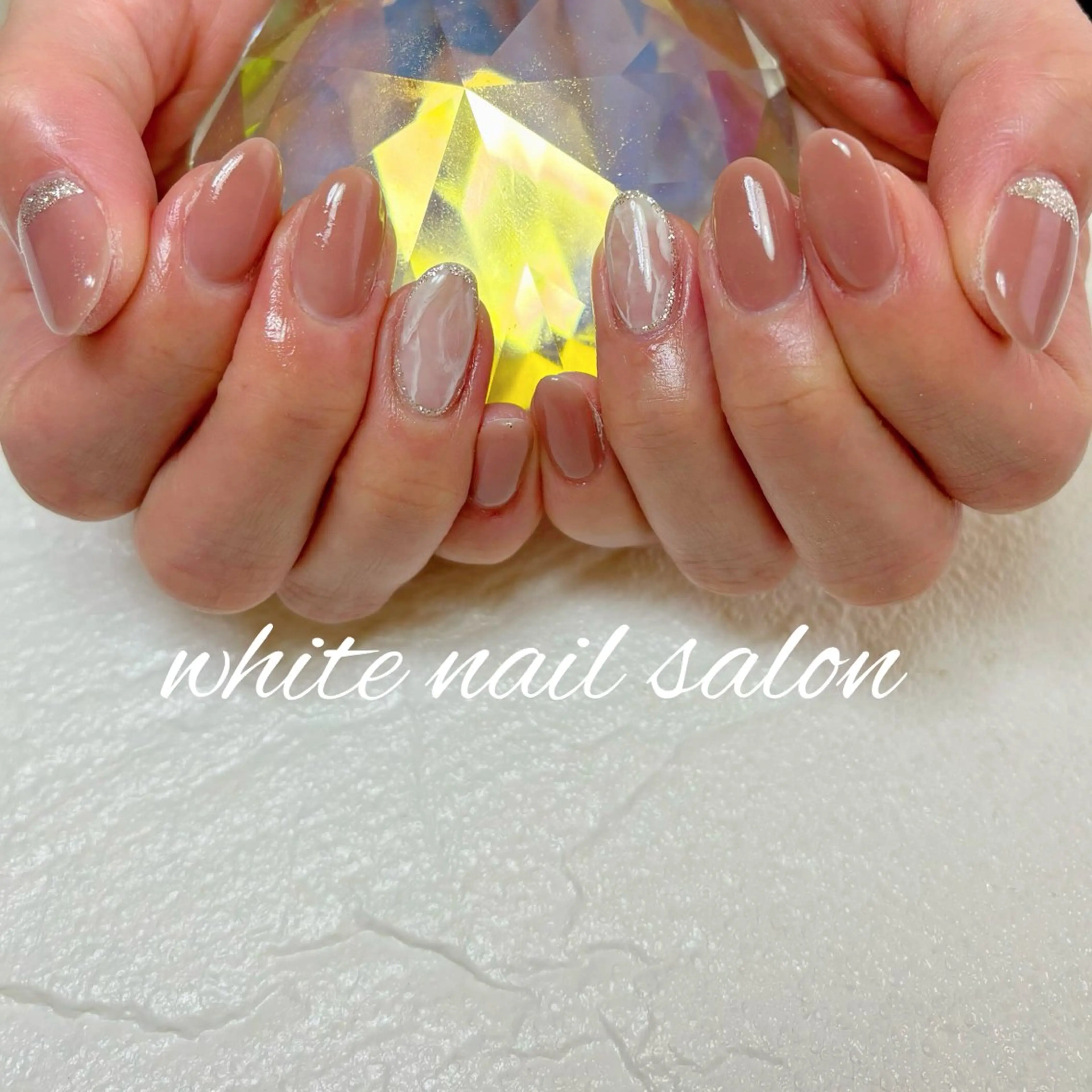 ネイル ホワイト ハンドネイル white nail salonのネイルデザイン