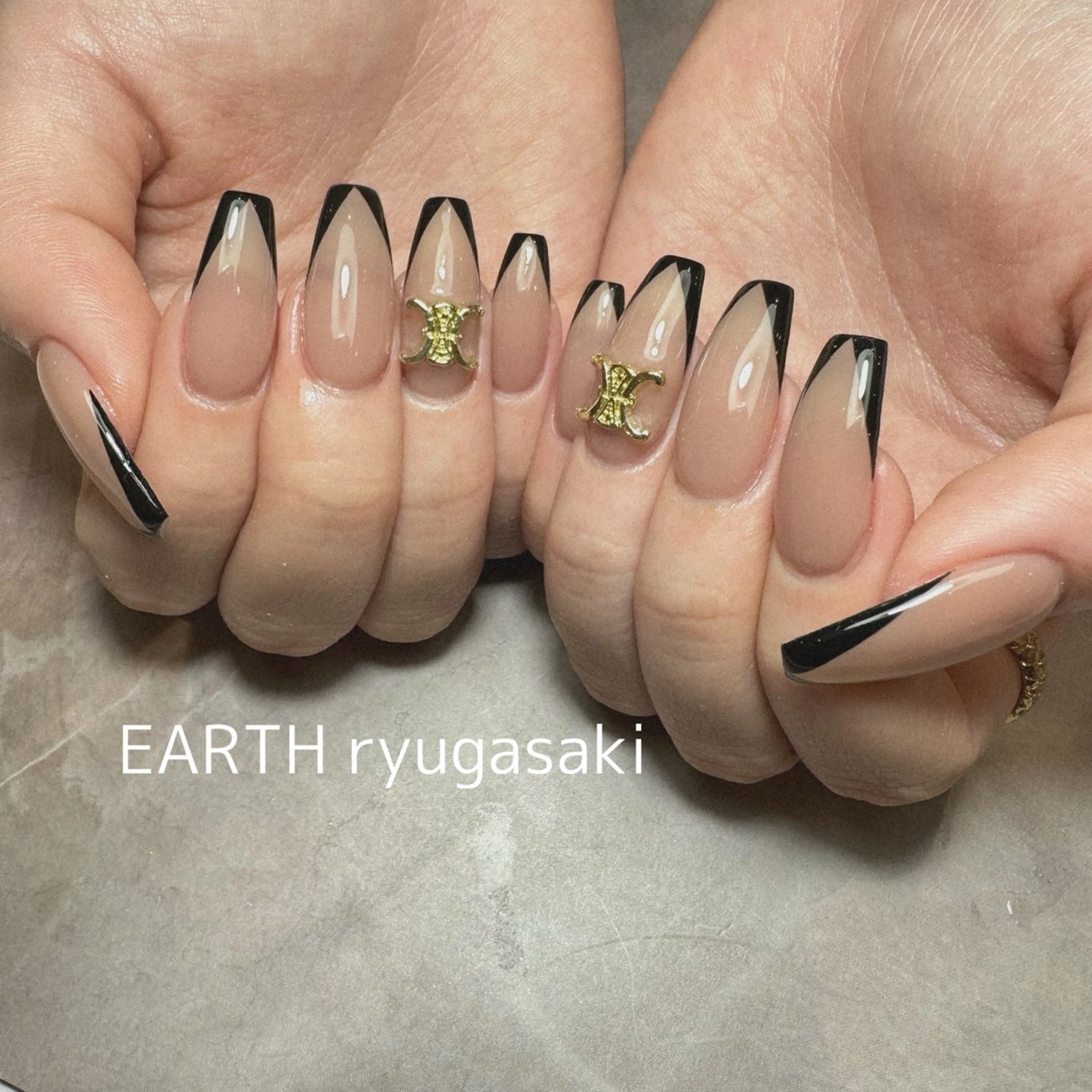 ネイル hair&make EARTH coiffure beaute 龍ケ崎店所属・tomita ayakaのネイルデザイン