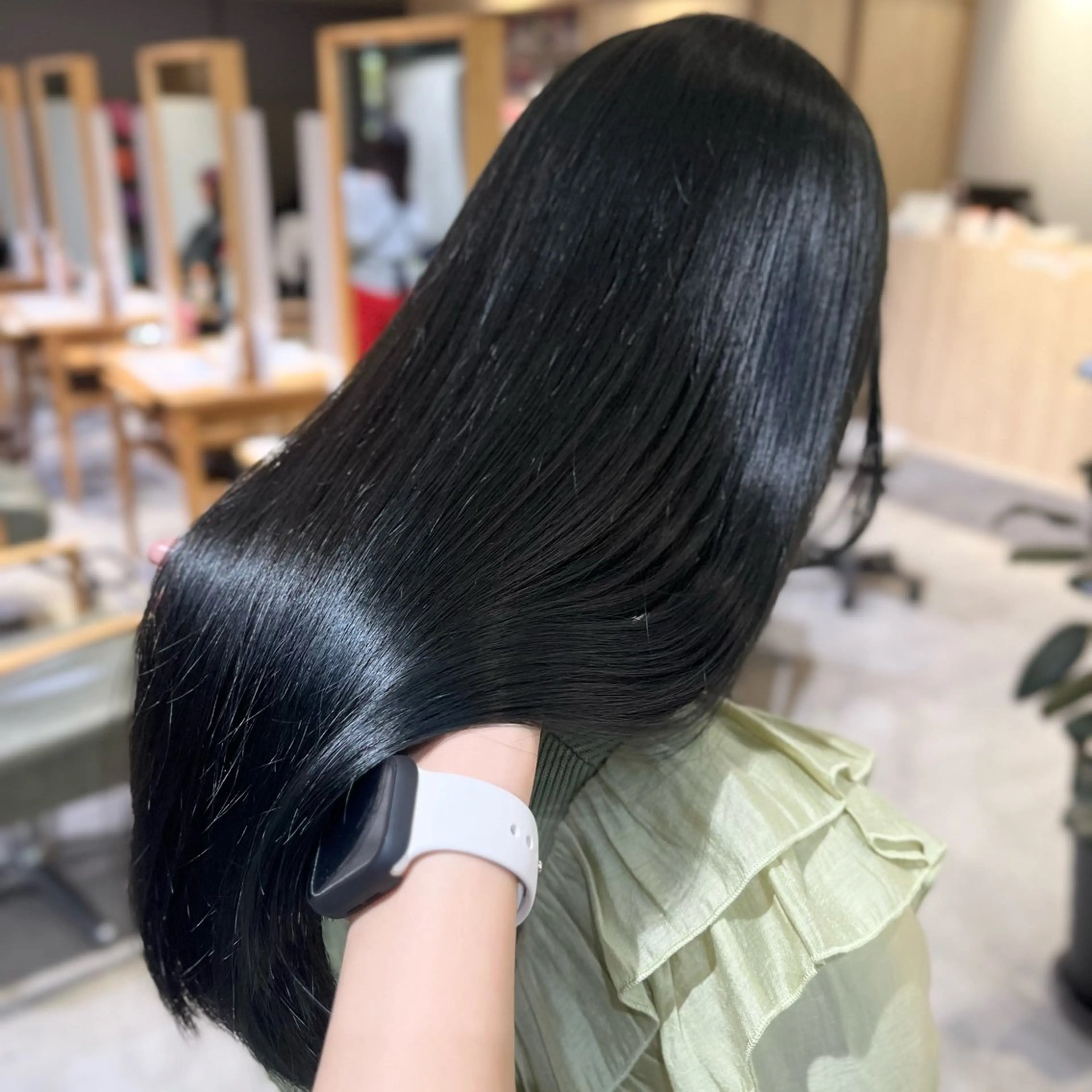 ロング カラー ヘアカラー オタク美容師🛍/ 酸性ストレート/艶髪のヘアスタイル