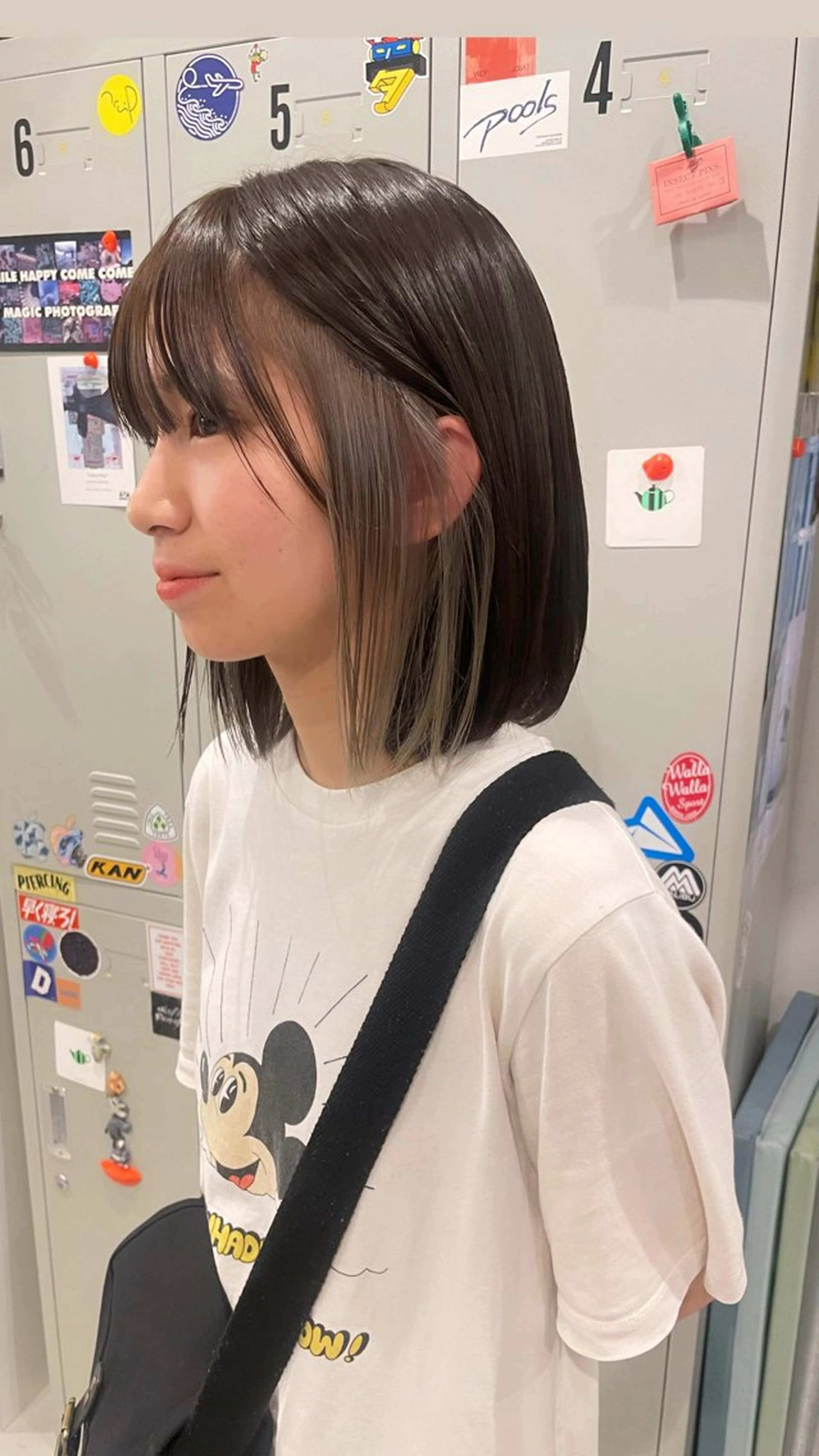 ミディアム カラー 大庭 渚紗のヘアスタイル