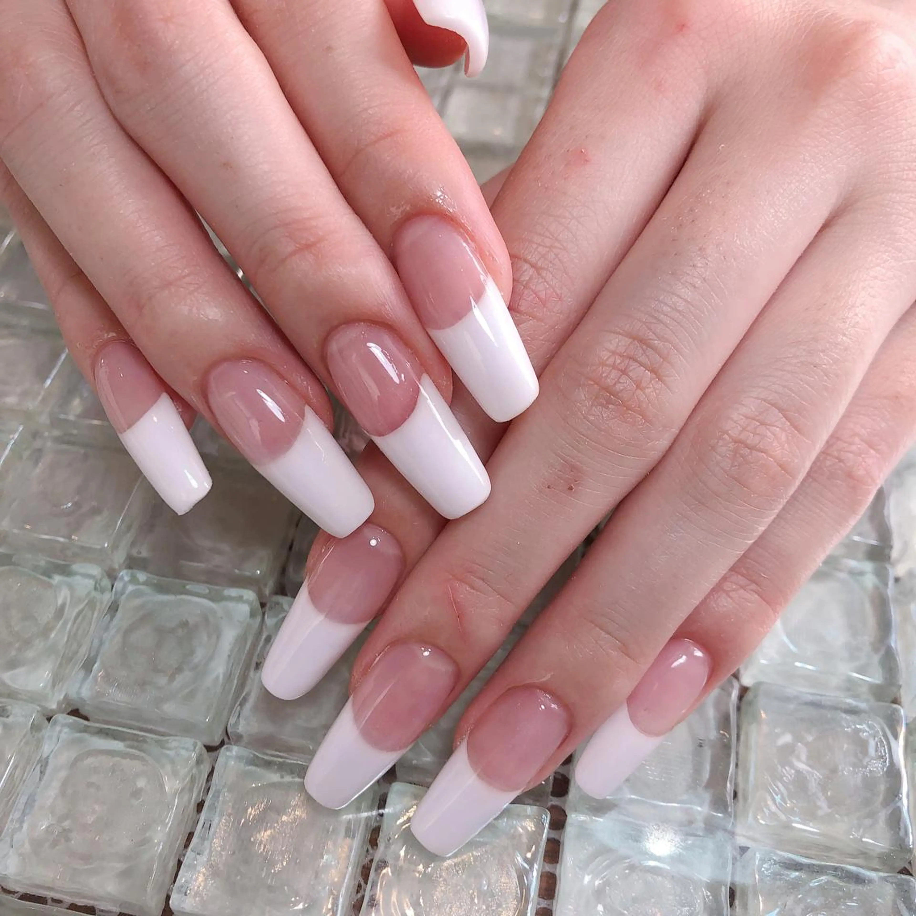 ネイル フレンチネイル ハンドネイル 工藤 理恵のネイルデザイン