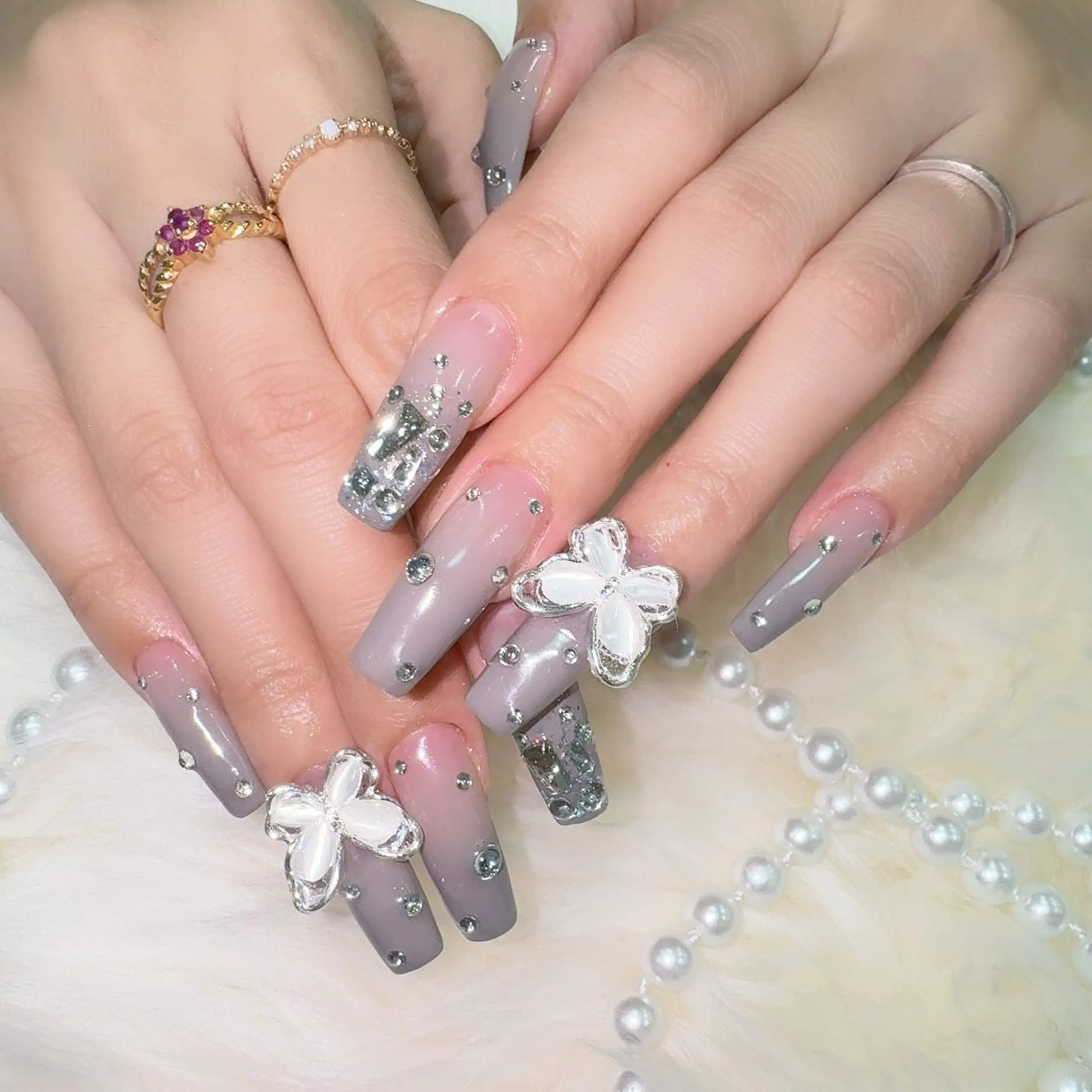 ネイル アートネイル フラッシュネイル フレンチネイル ジェルネイル ガラスフレンチ You&Me Yukiのネイルデザイン