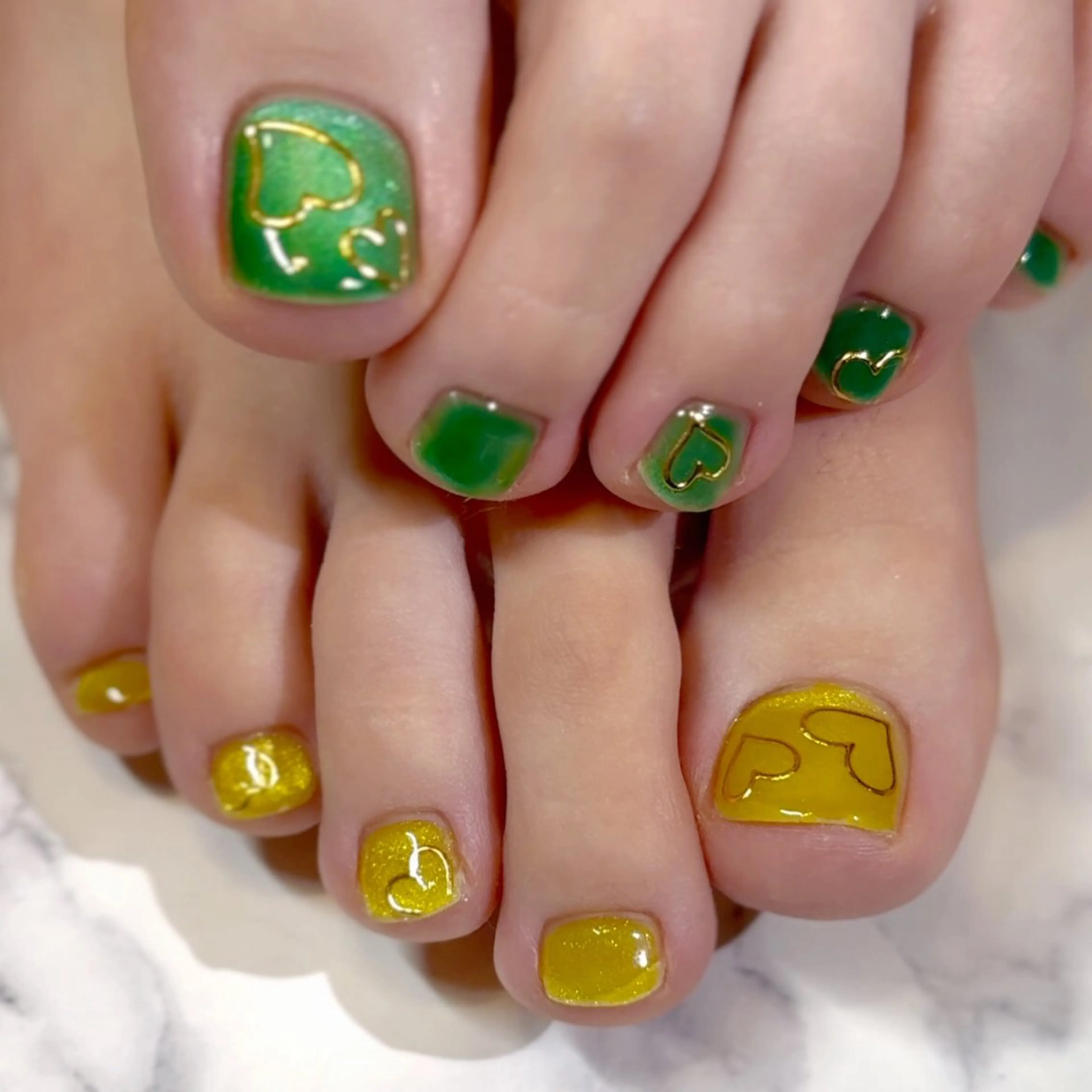 ネイル glossnail MIKIのネイルデザイン