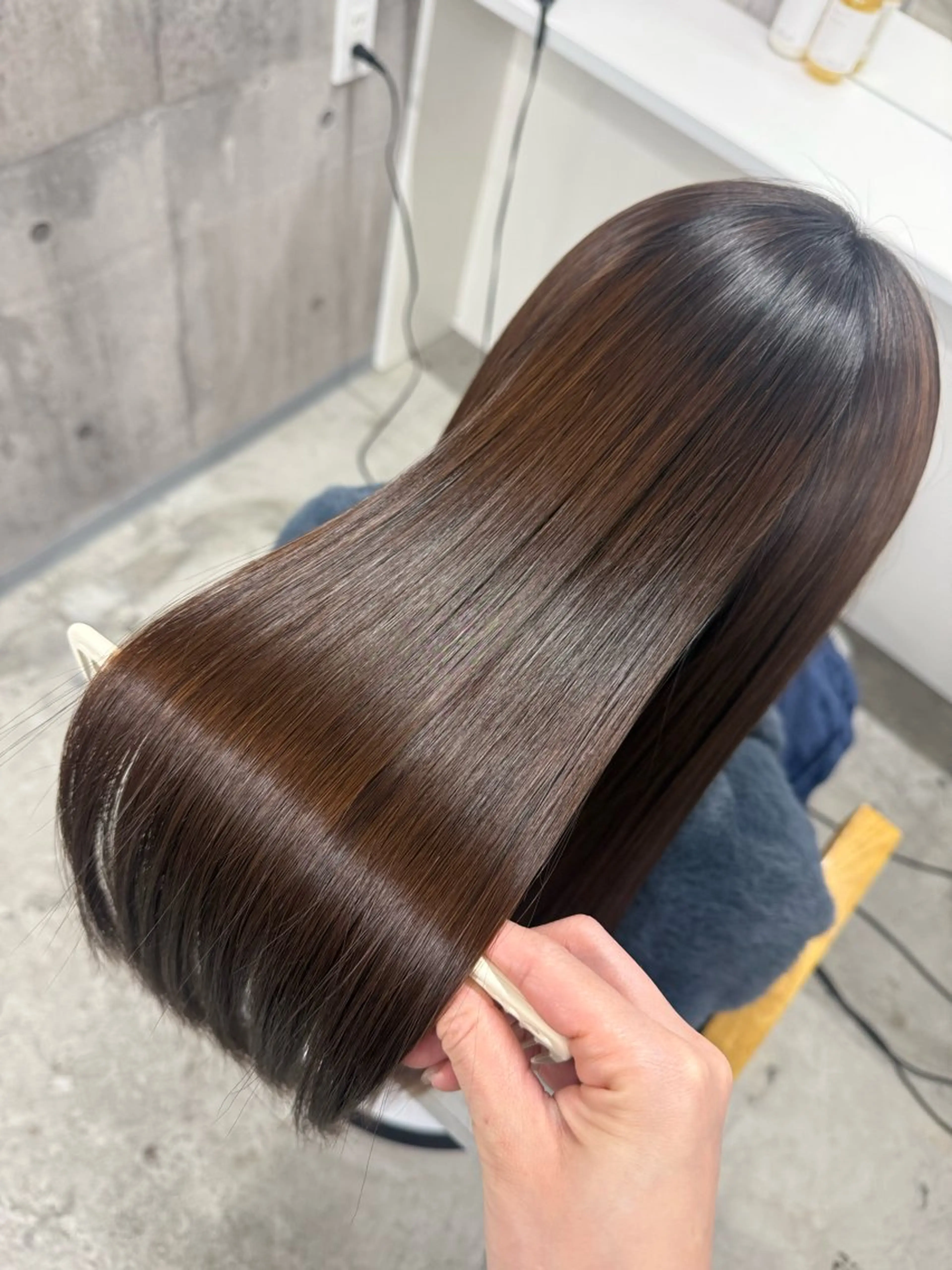 ロング カット 縮毛矯正 トリートメント 髪質改善ageless所属・ageless/ marina髪質改善のヘアスタイル