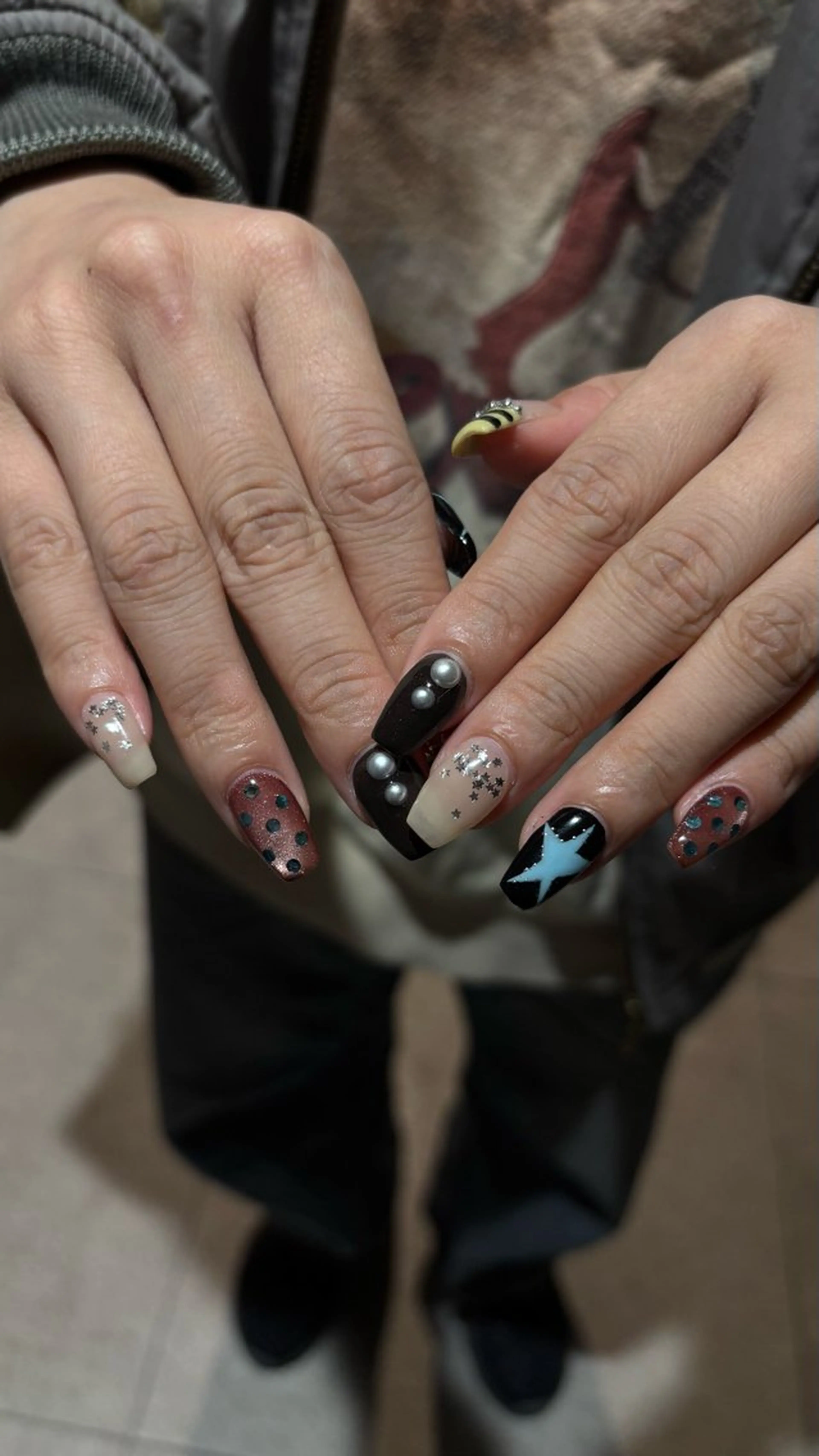 ネイル 持ち込み ネイルサロンマーノ所属・mano Hanaのネイルデザイン