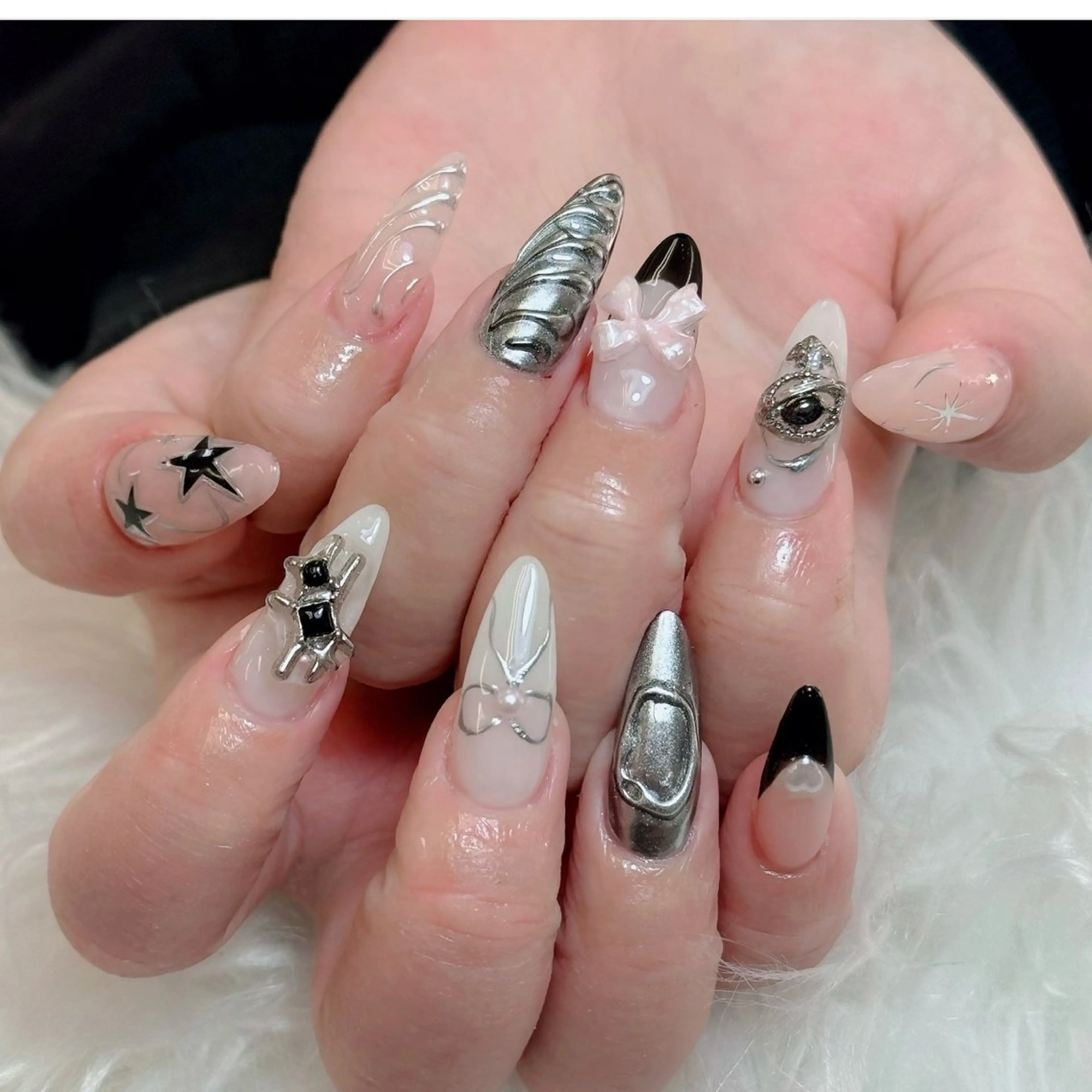 ネイル オーロラネイル チークネイル フットネイル フレンチネイル 韓国ネイル ハンドネイル Lumi Nailのネイルデザイン