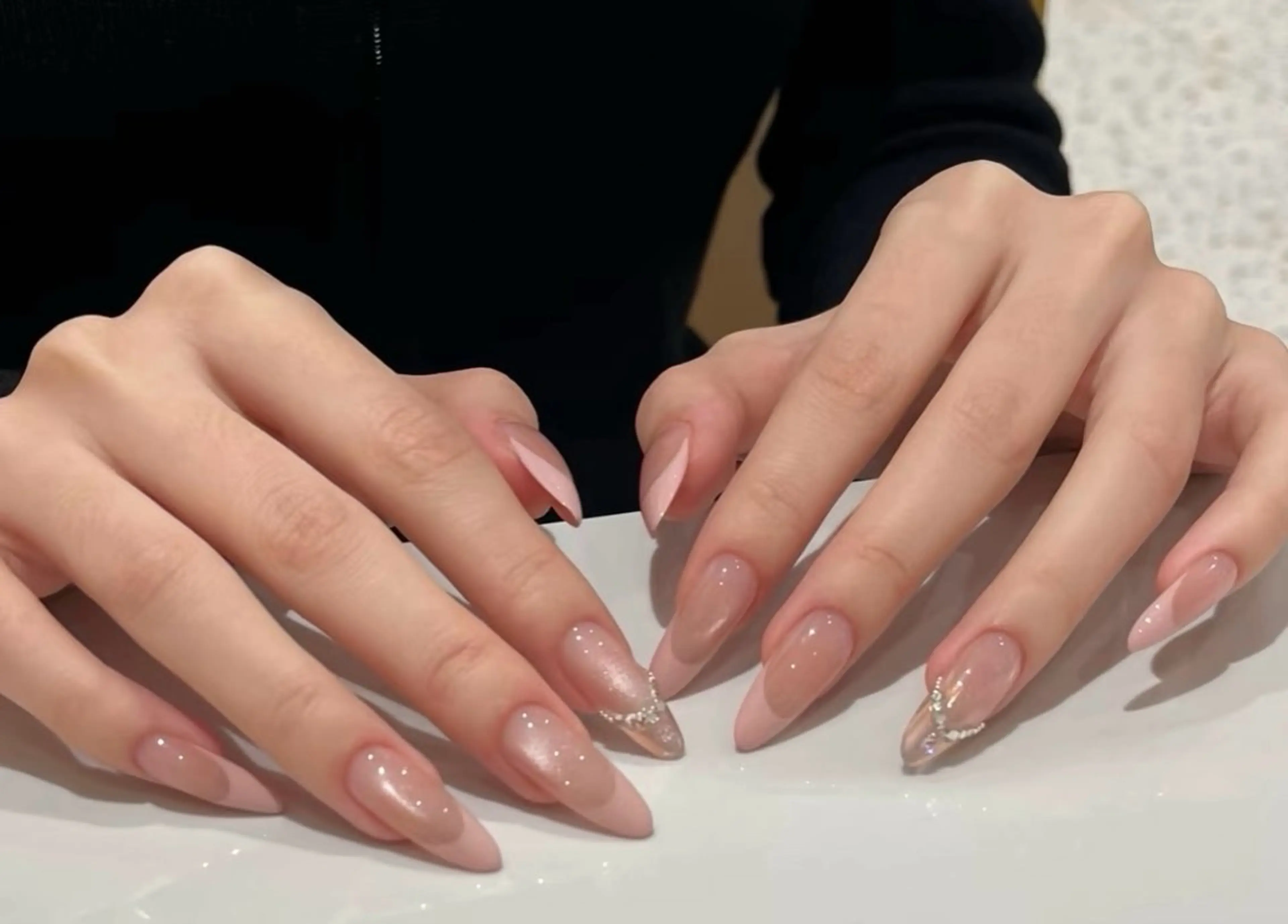 ネイル チークネイル 長さ出し フレンチネイル ガーリー 韓国ネイル sun nail池袋 モデル募集のネイルデザイン