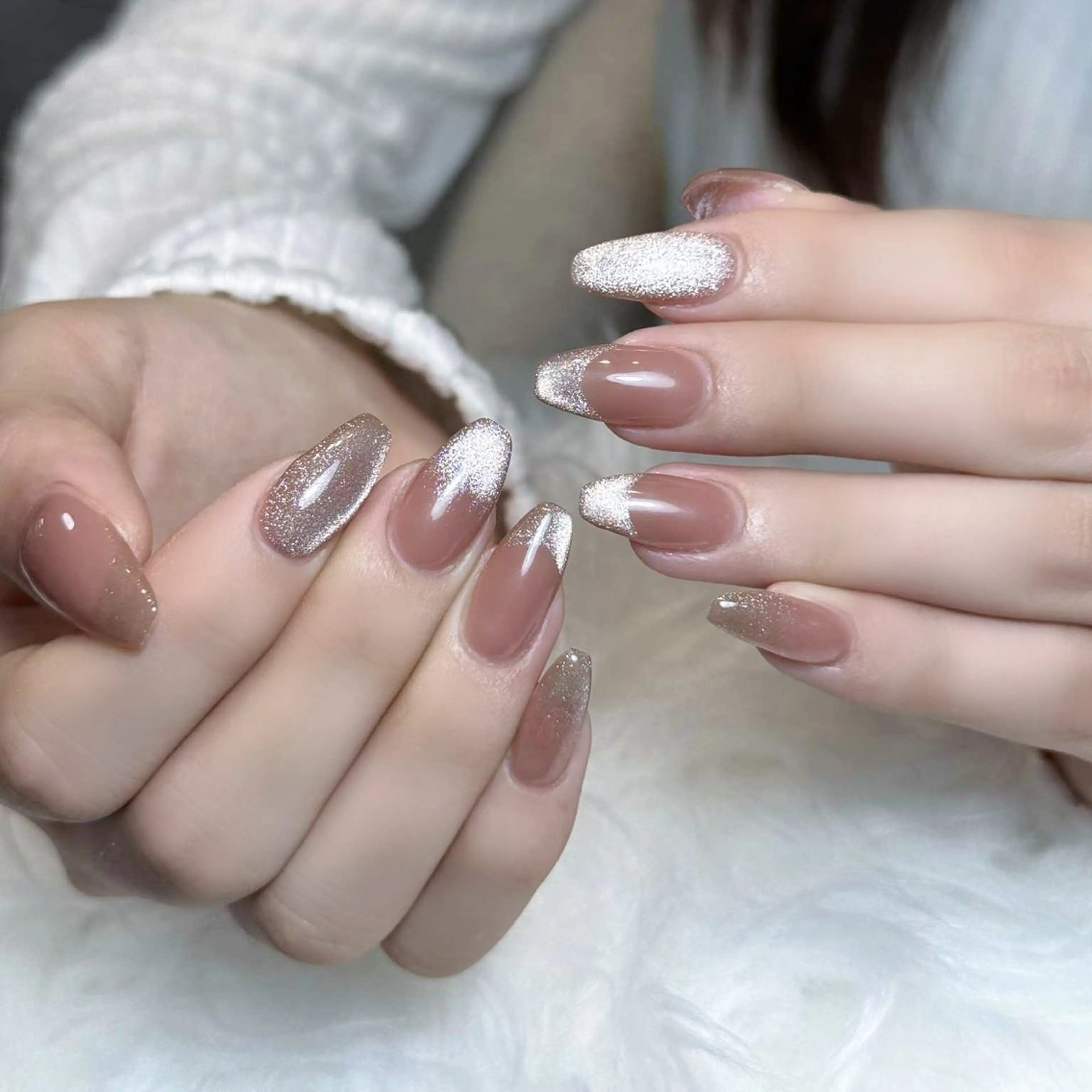ネイル オーロラネイル ボルドー ブラウン 氷ネイル・うるうるネイル キラキラネイル ハンドネイル Julli NailStudioのネイルデザイン