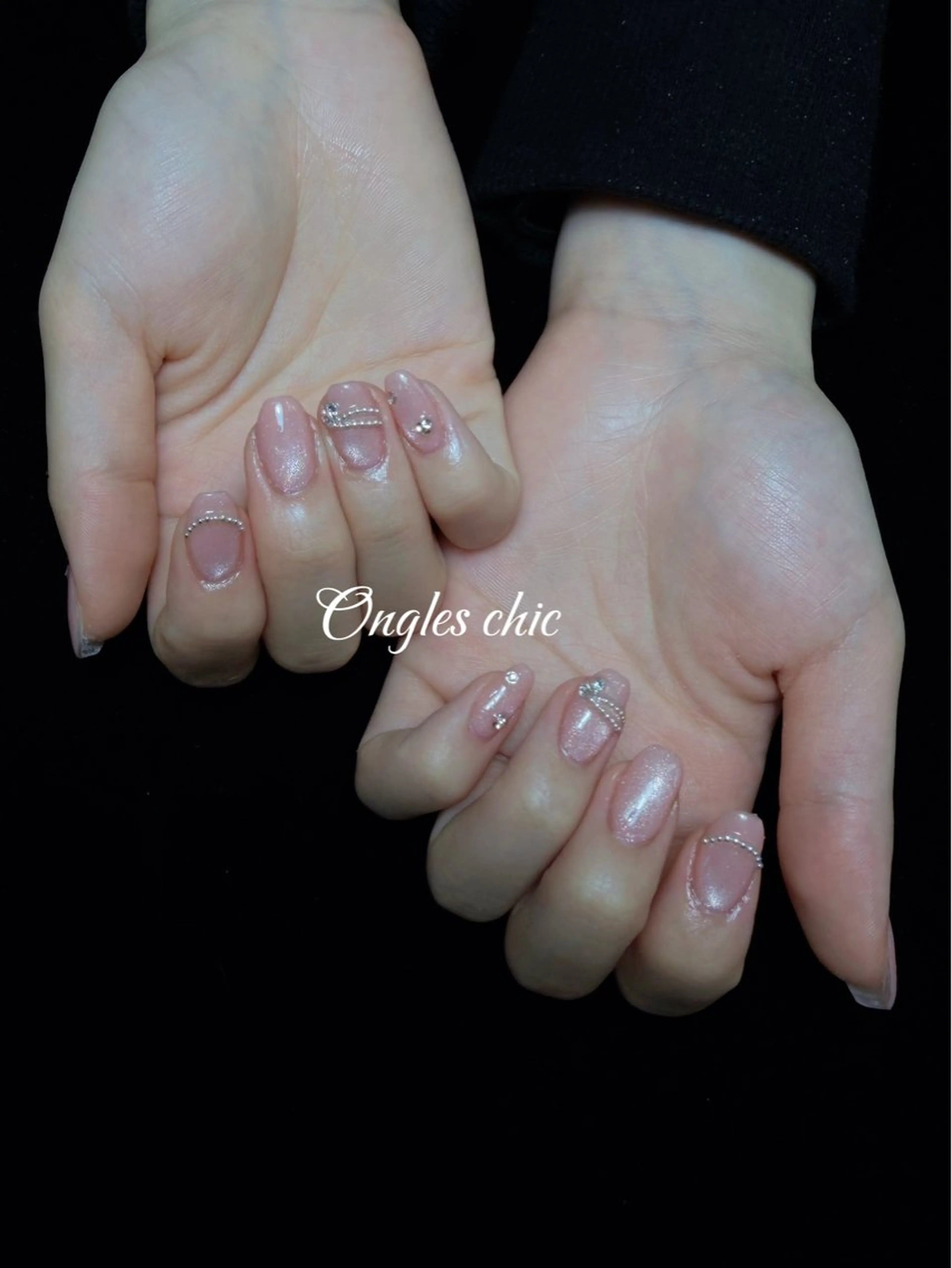 ネイル ハンドネイル ongles chicのネイルデザイン