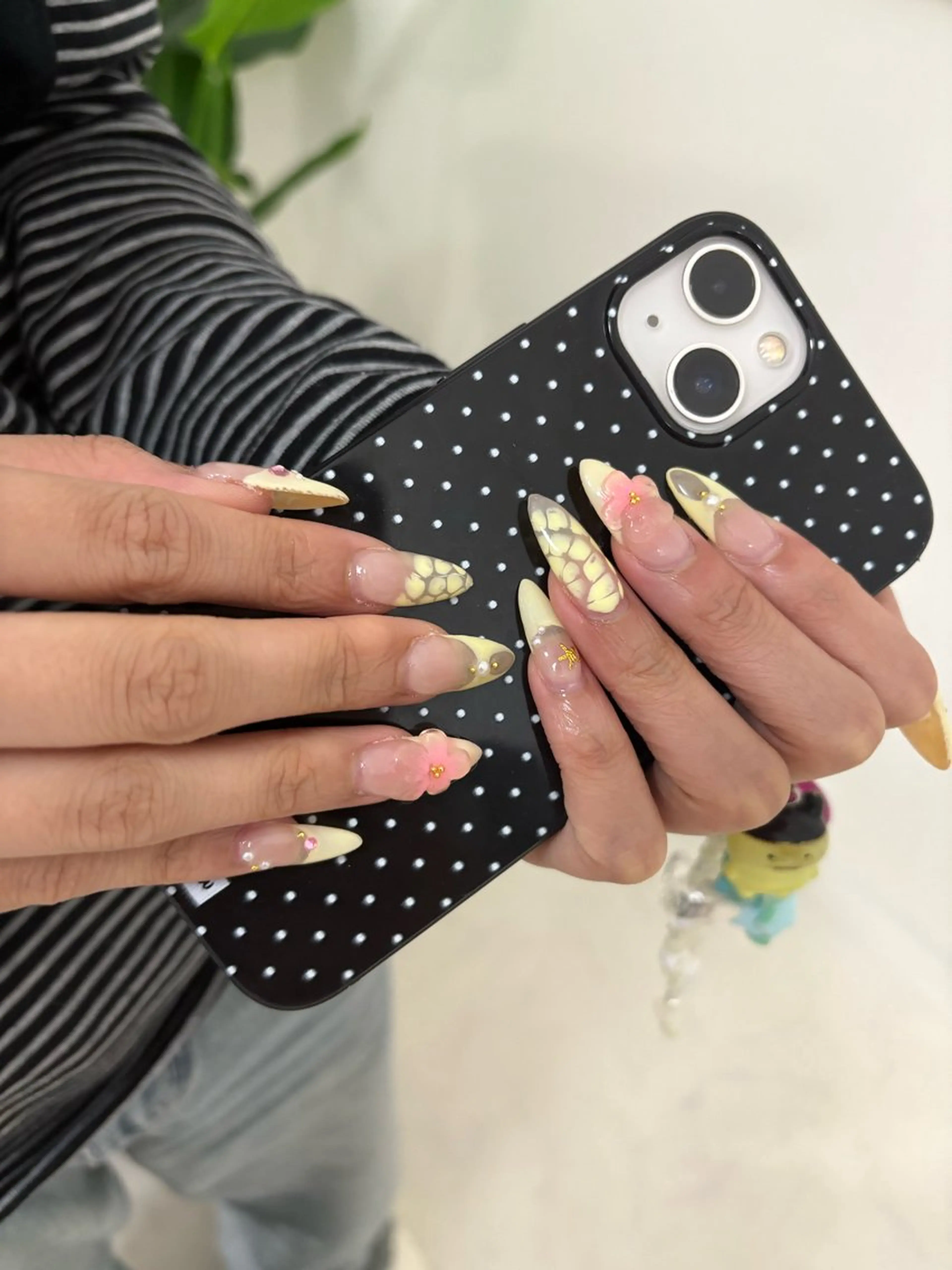 ネイル yuria 🎀海外ネイル🌺のネイルデザイン