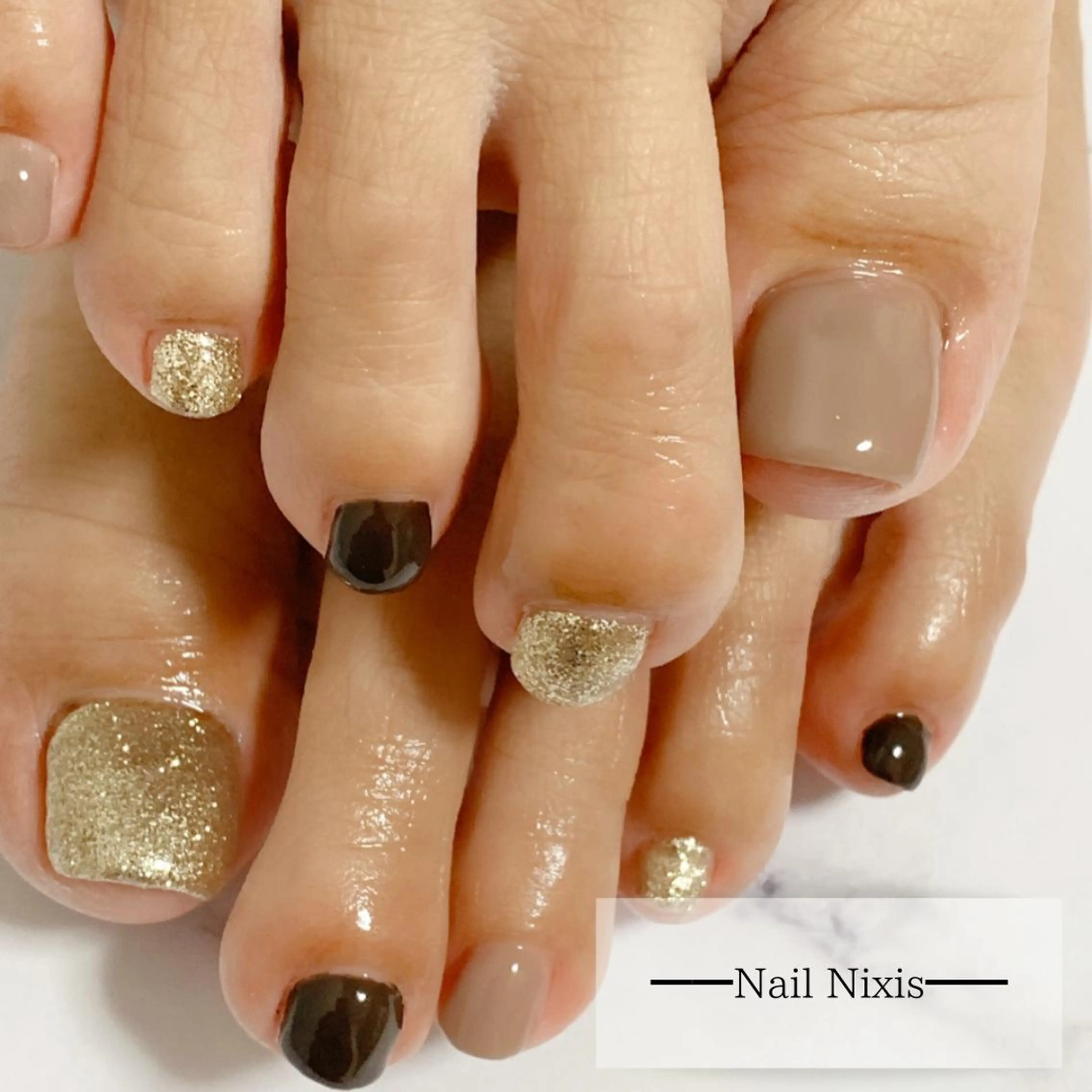 ネイル 大人キレイ 𝑁𝑖𝑥𝑖𝑠のネイルデザイン