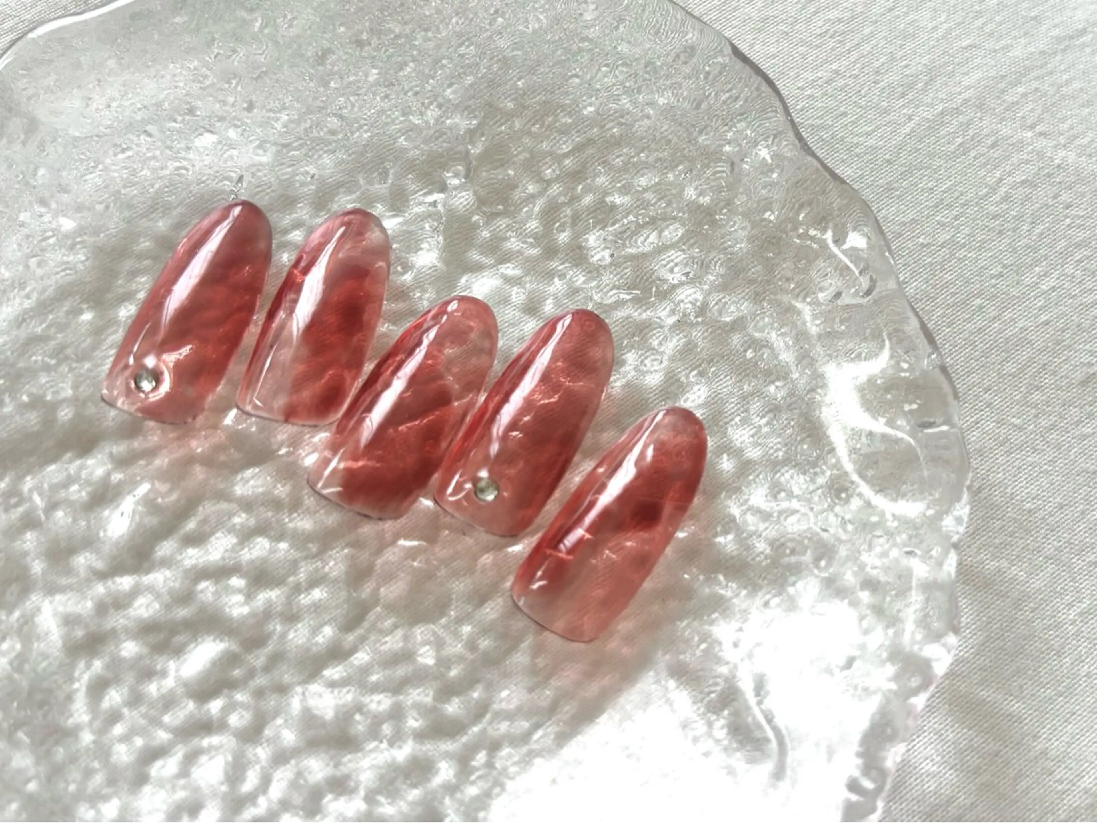 ネイル Helianthe所属・NAILARTIST MIKAのネイルデザイン