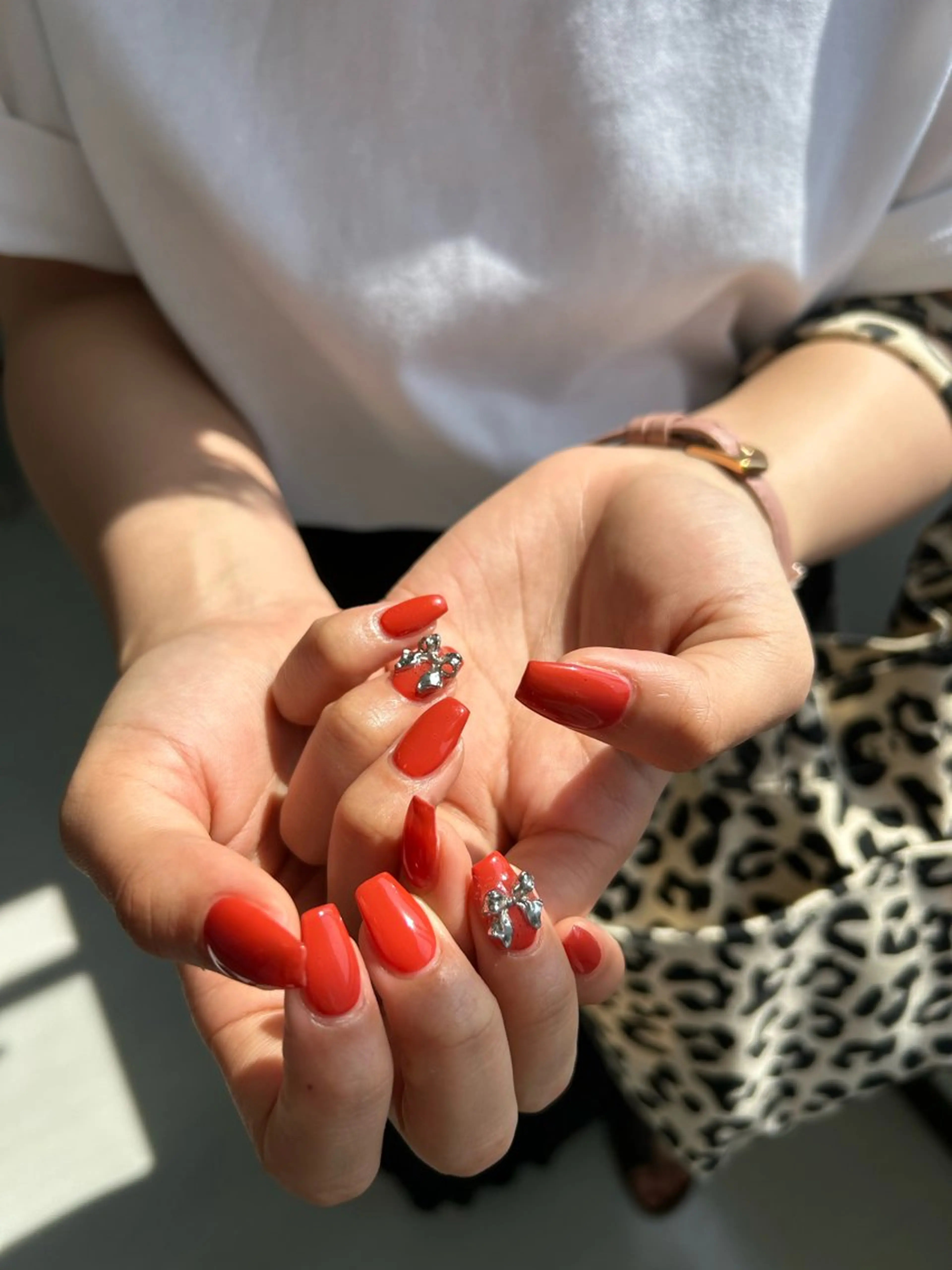 ミディアム ハンドネイル ｵｵﾀｹ ﾚｲﾅのネイルデザイン