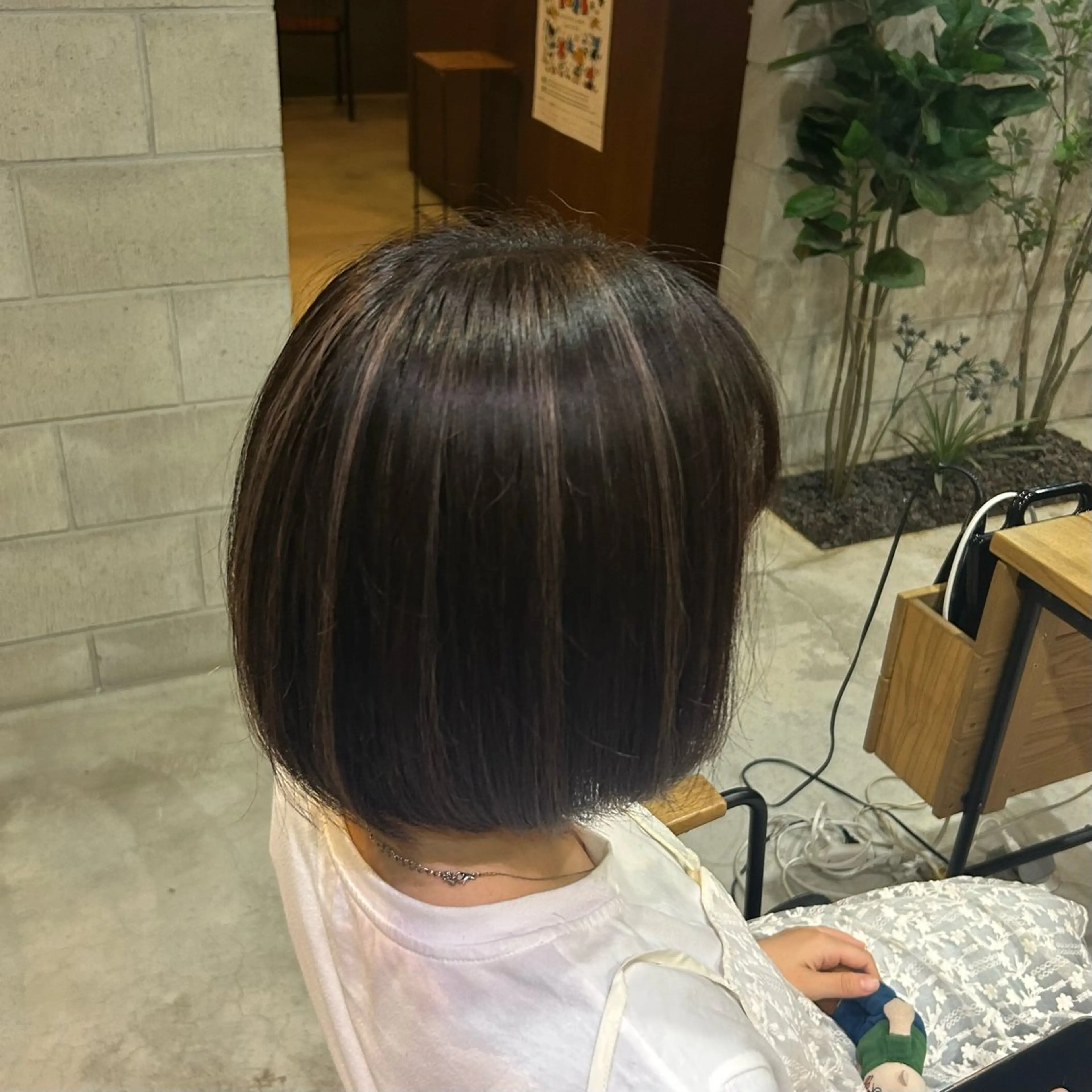 ショート カラー ヘアカラー ✨ハイトーン/暗髪/ ハイライト/松岡✨のヘアスタイル