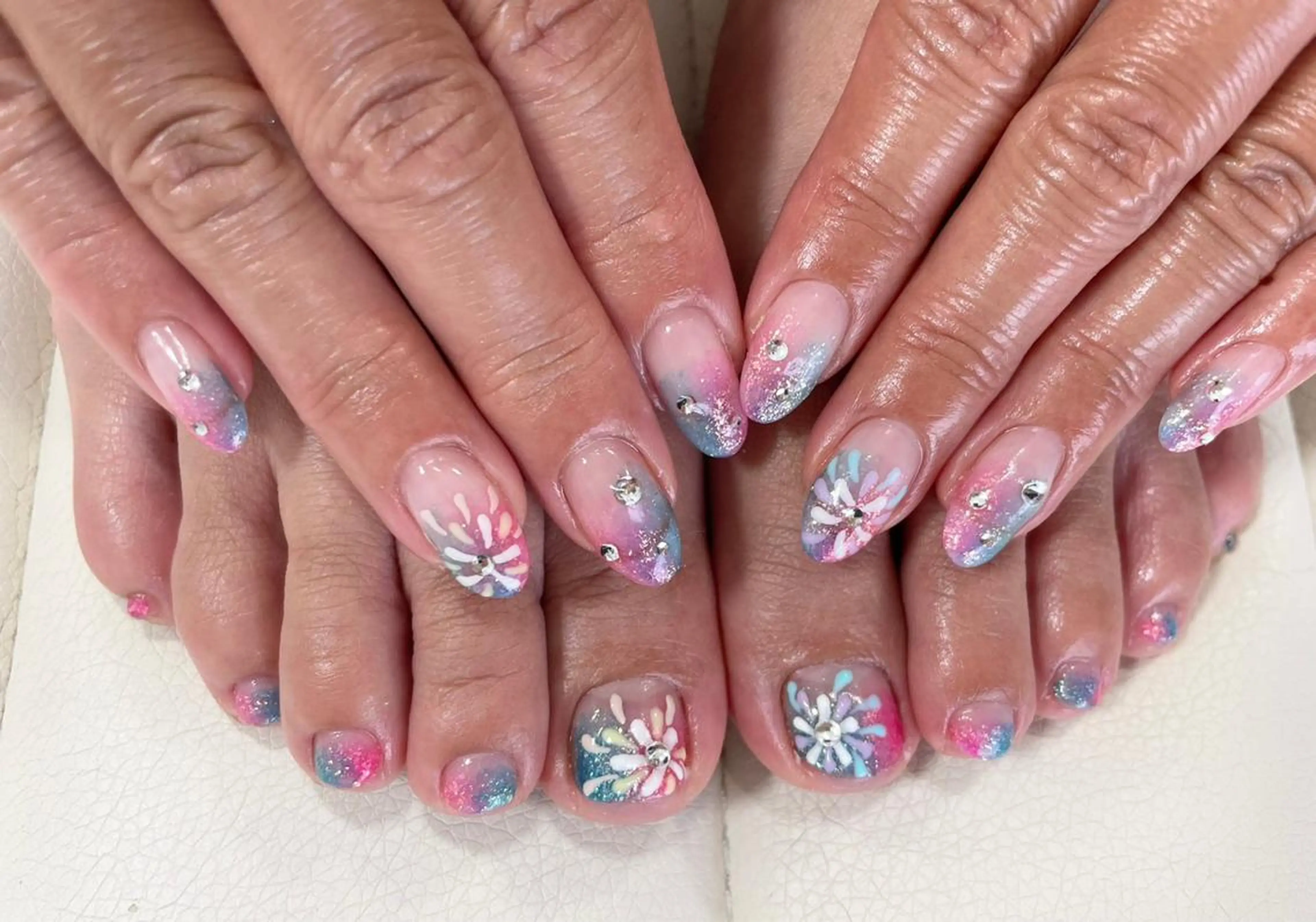 ネイル 吉村 美咲のネイルデザイン