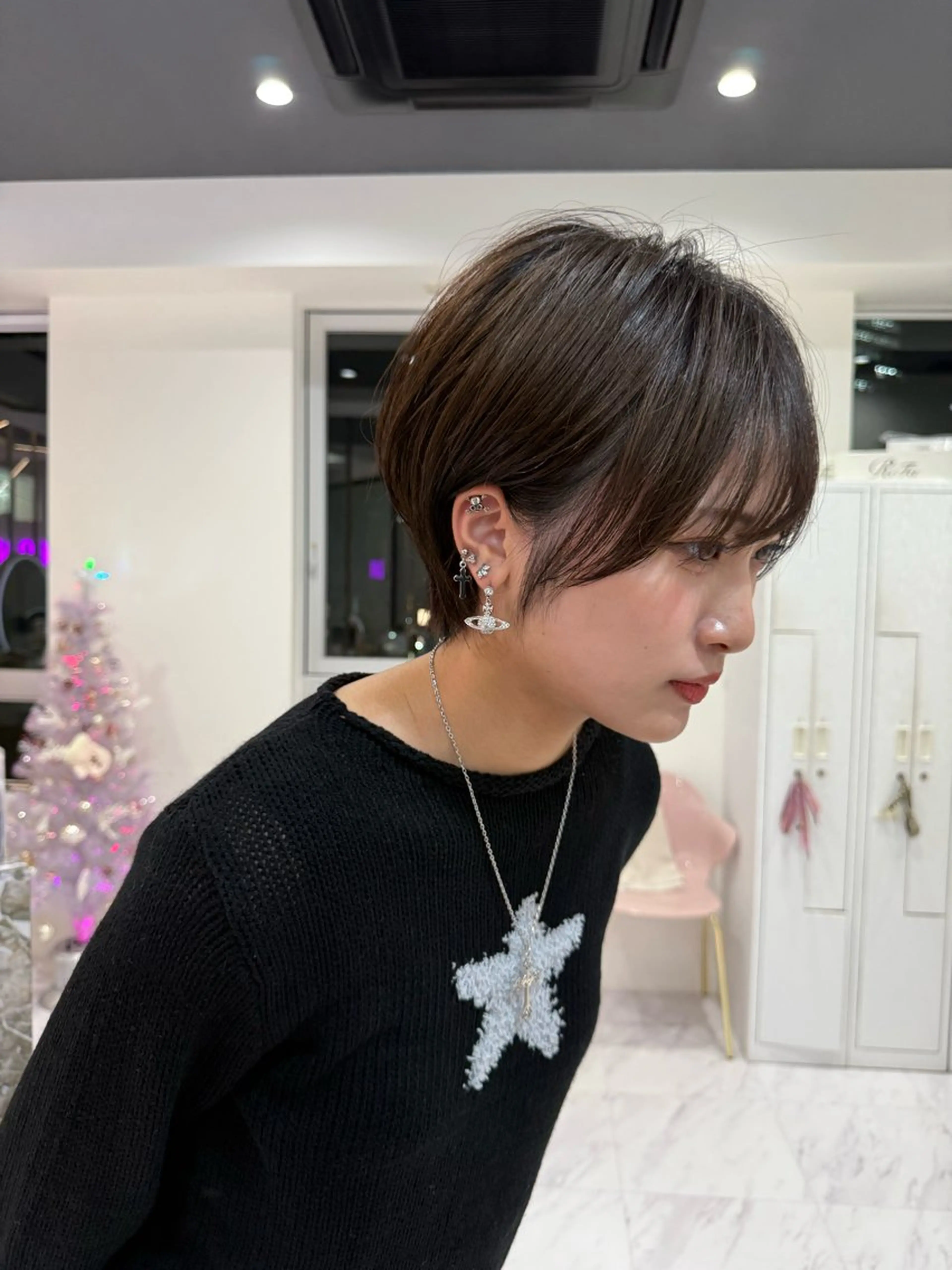 ショート カラー グラデーションカラー レイヤーカット ショートヘア カット ヘアカラー 🌟TOSHI/透明 感カラー/ショートのヘアスタイル