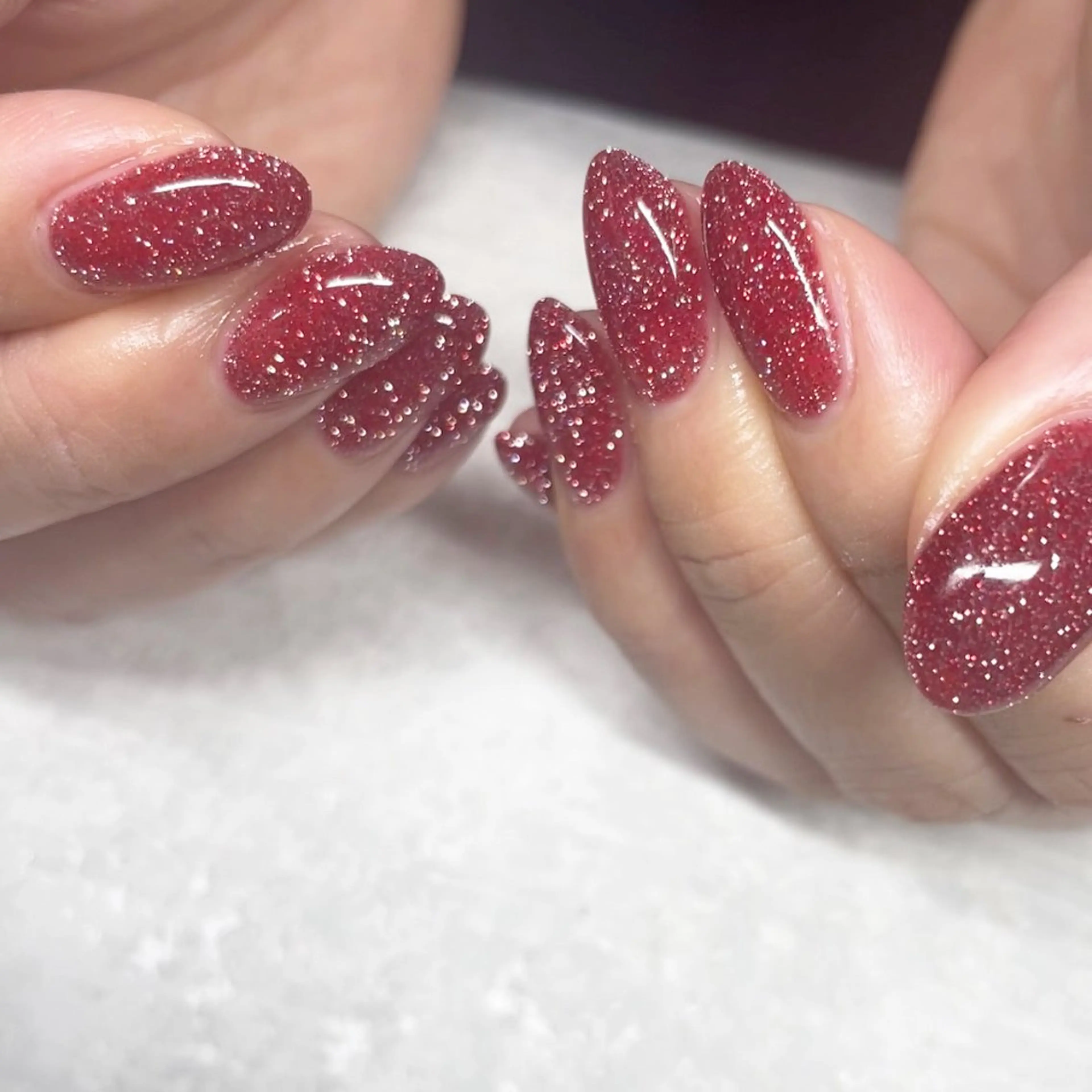 ネイル フラッシュネイル 赤色 パラジェルサロン 大人女性が通うサロンのネイルデザイン