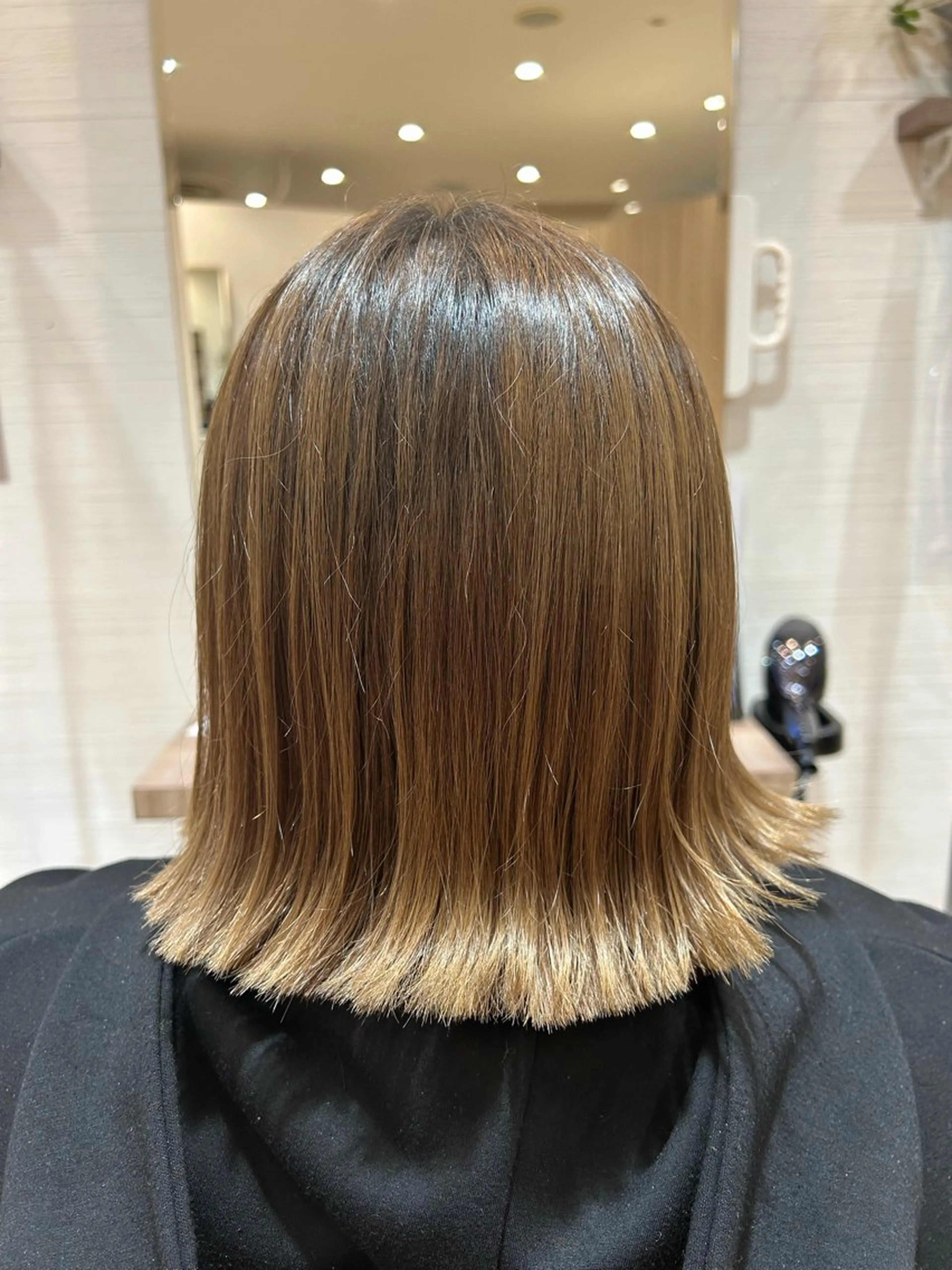 ミディアム 篠原 来実のヘアスタイル