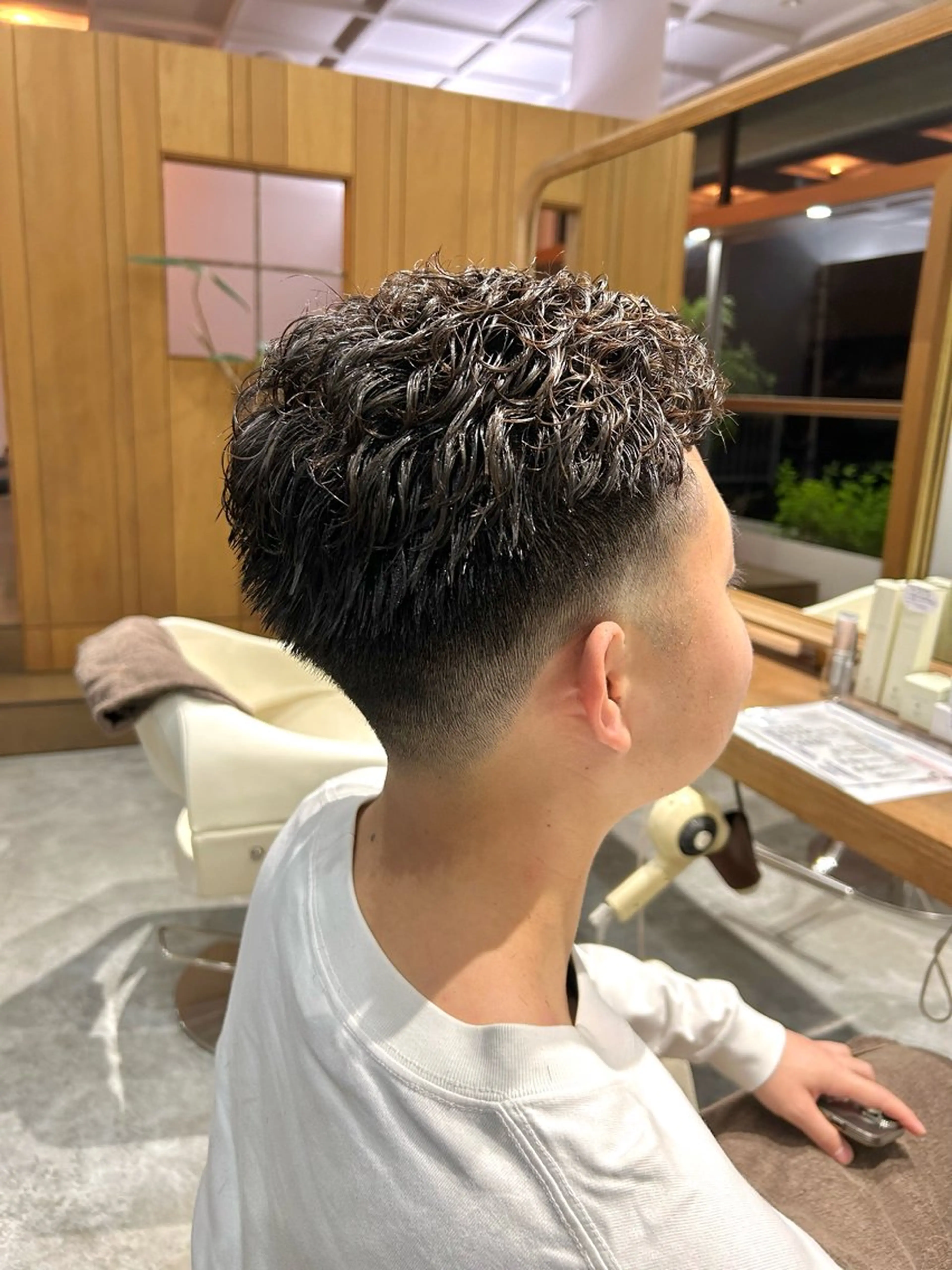 ショート パーマ メンズ フェードカット メンズパーマ スパイキーショート ショートヘア カット パーマ fulam所属・佐藤悠生/郡山 メンズパーマ.カットのヘアスタイル