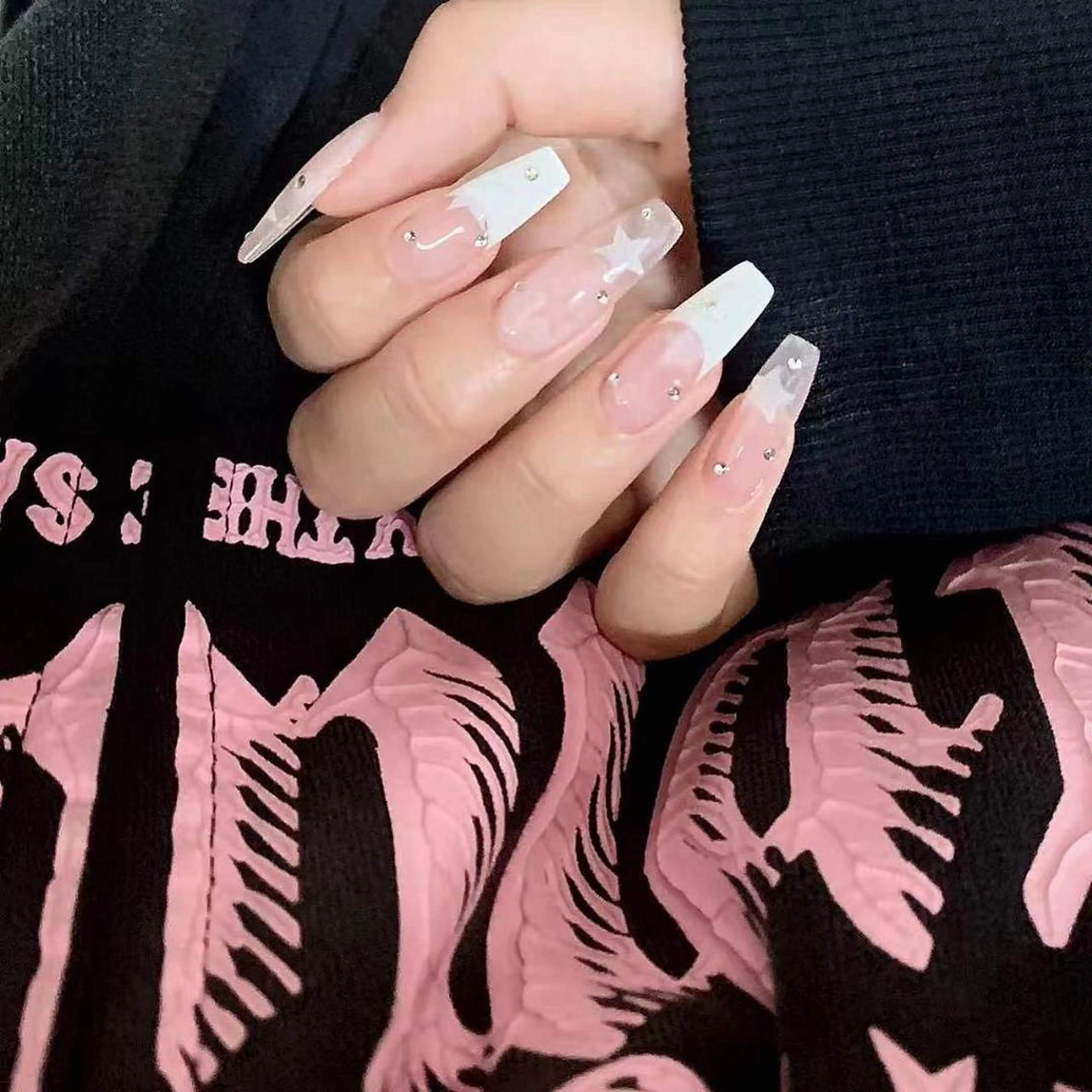 ネイル ゆず秋葉原 Vickyのネイルデザイン