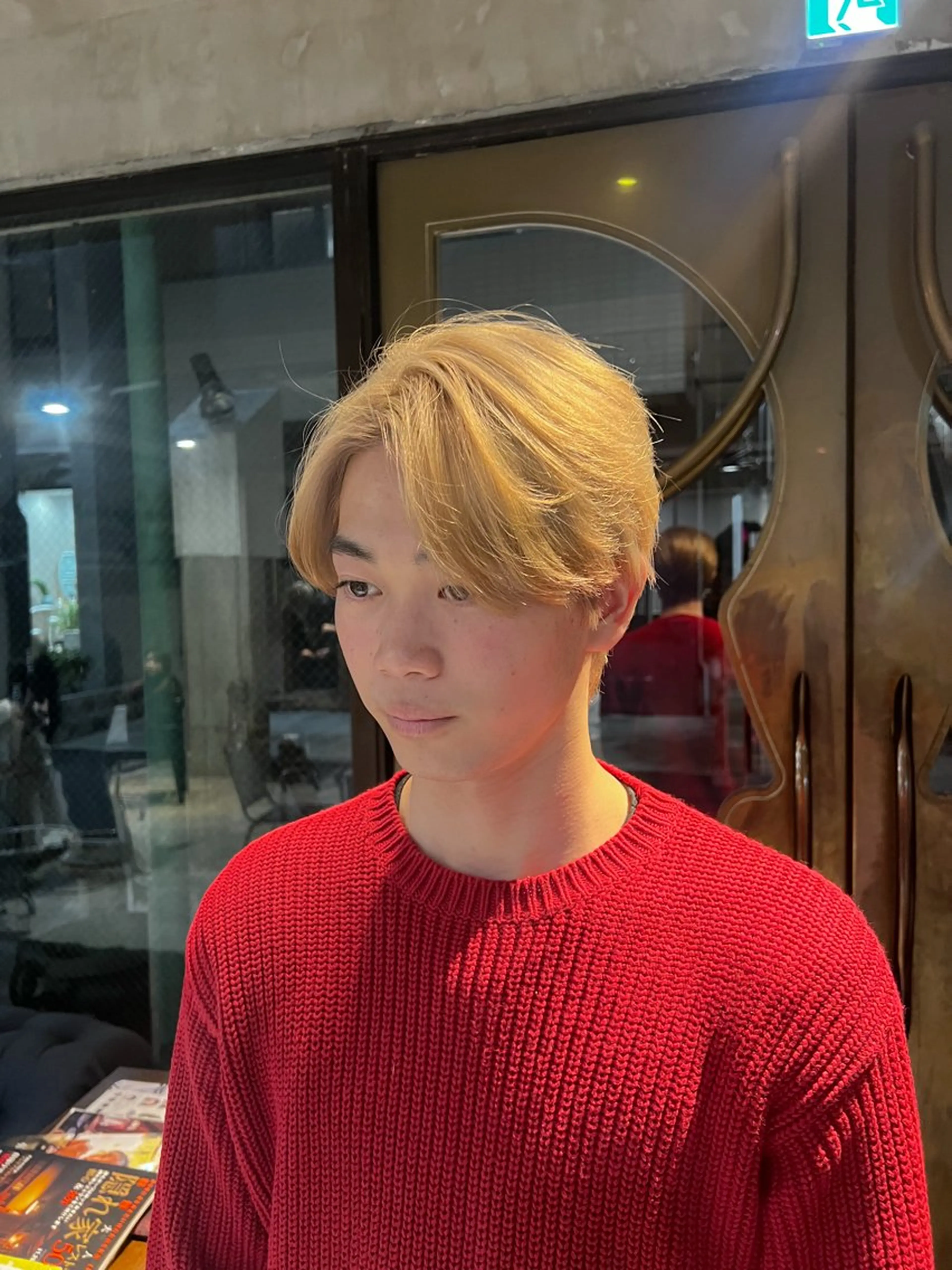 ショート カラー メンズ カット ヘアカラー トリートメント 透明感/艶髪矯正 🪐takushiのヘアスタイル