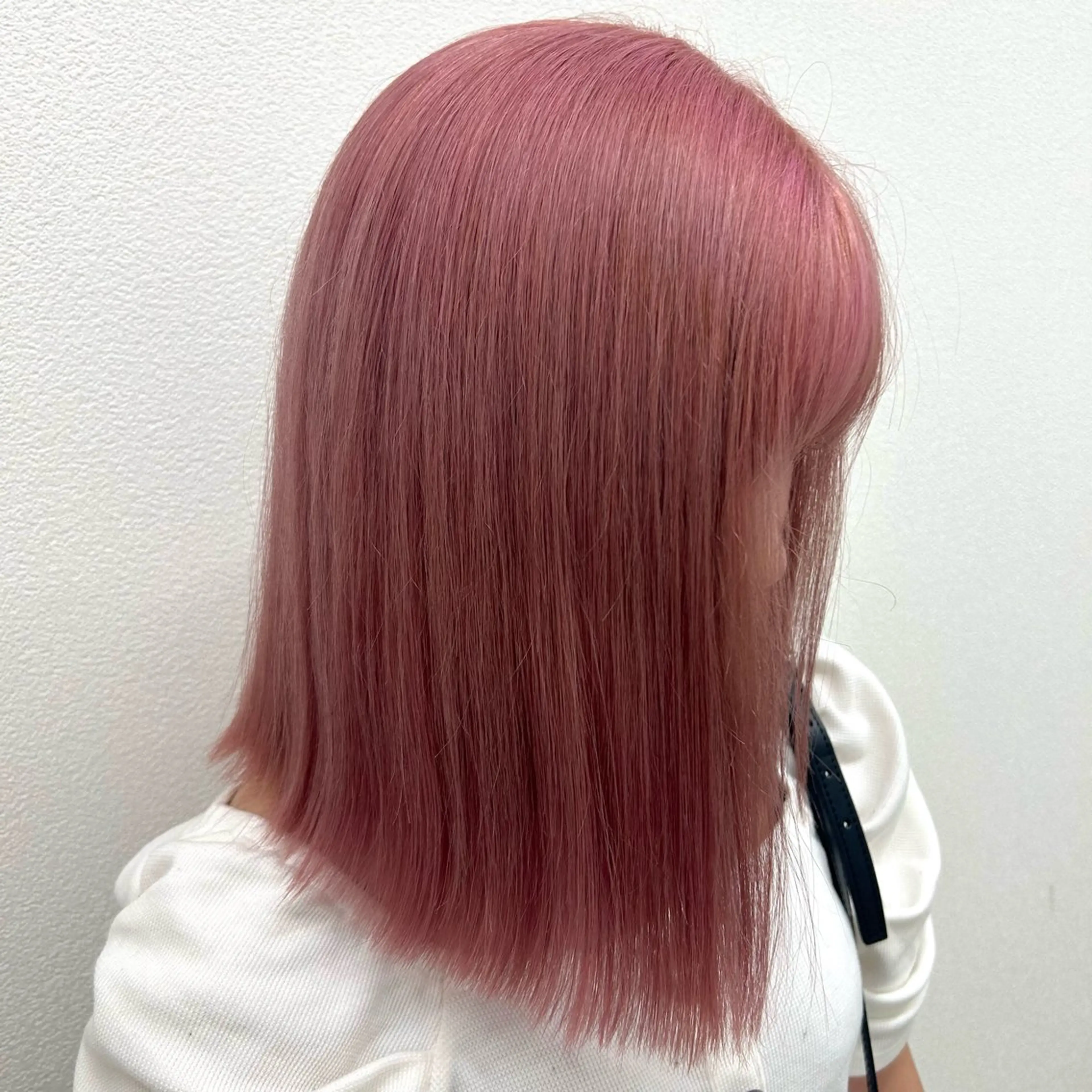 ミディアム ヘアカラー トリートメント ハイトーン/ 髪質改善/上質艶髪のヘアスタイル