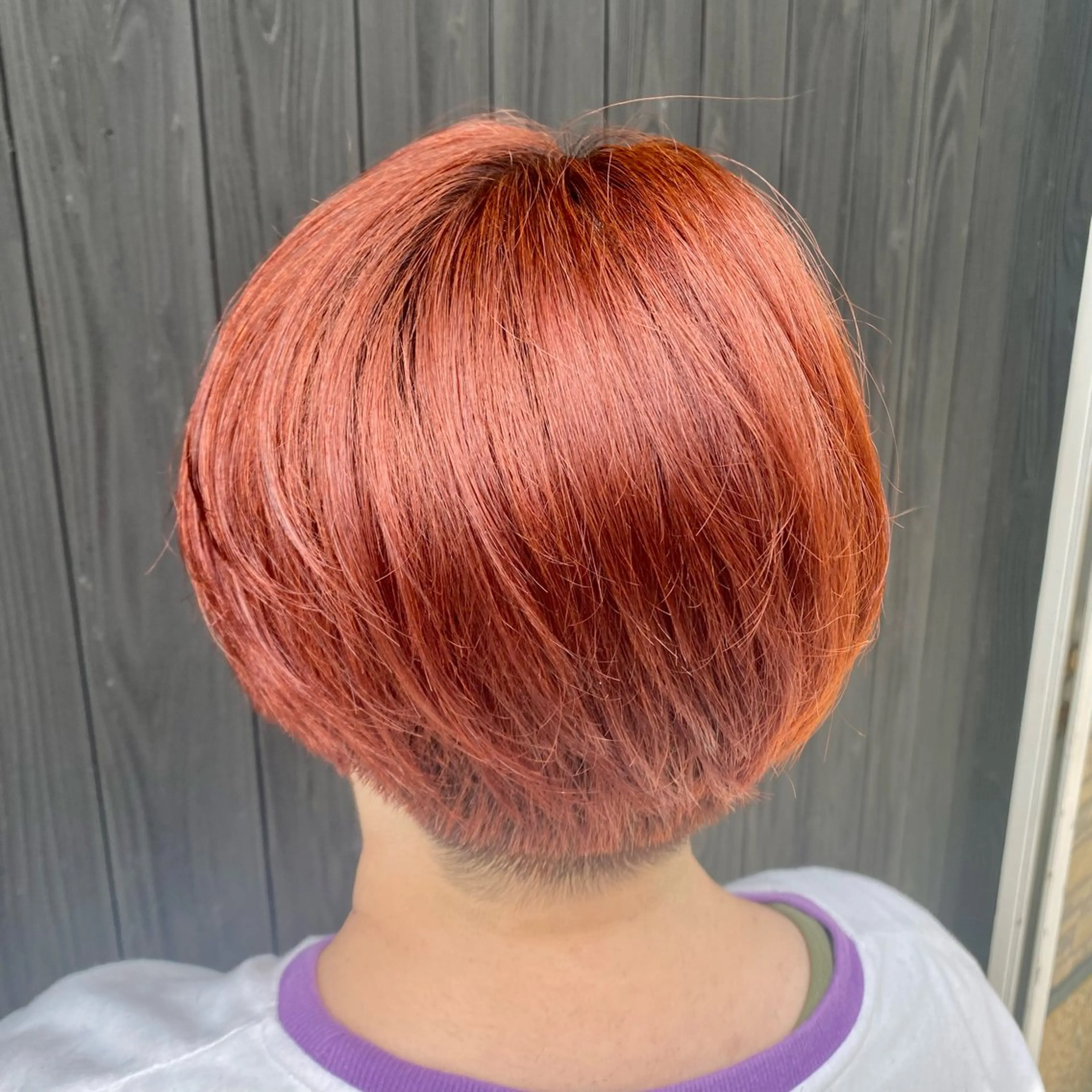 ショート カラー 惣木 菜穂のヘアスタイル