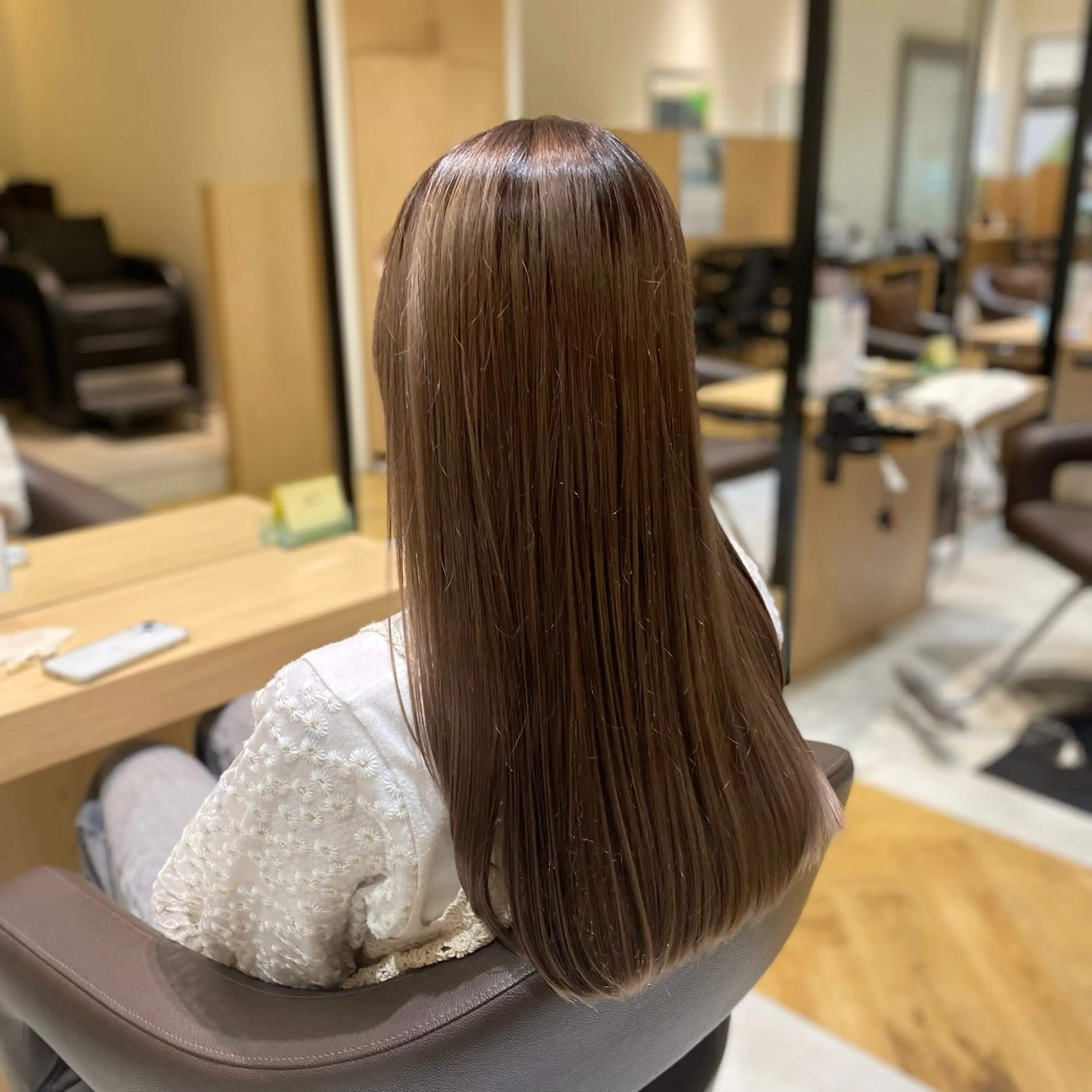 ロング 顔周りカット レイヤーカット UNIXイオンモール川口前川店所属・UNIX manakaのヘアスタイル