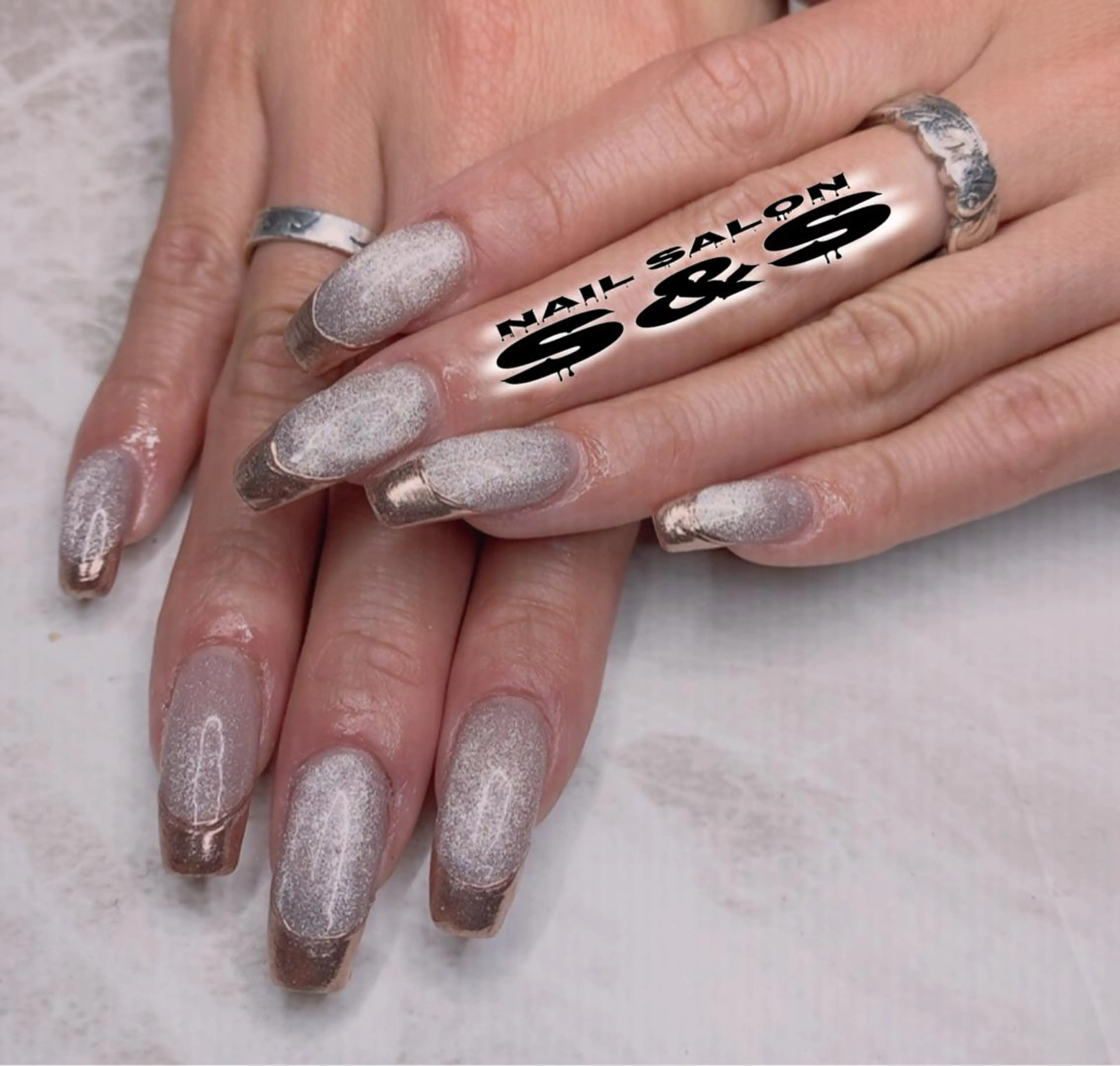 ネイル 長さ出し フレンチネイル メンズネイル ミラーネイル 持ち込み S&S 村田小百合のネイルデザイン