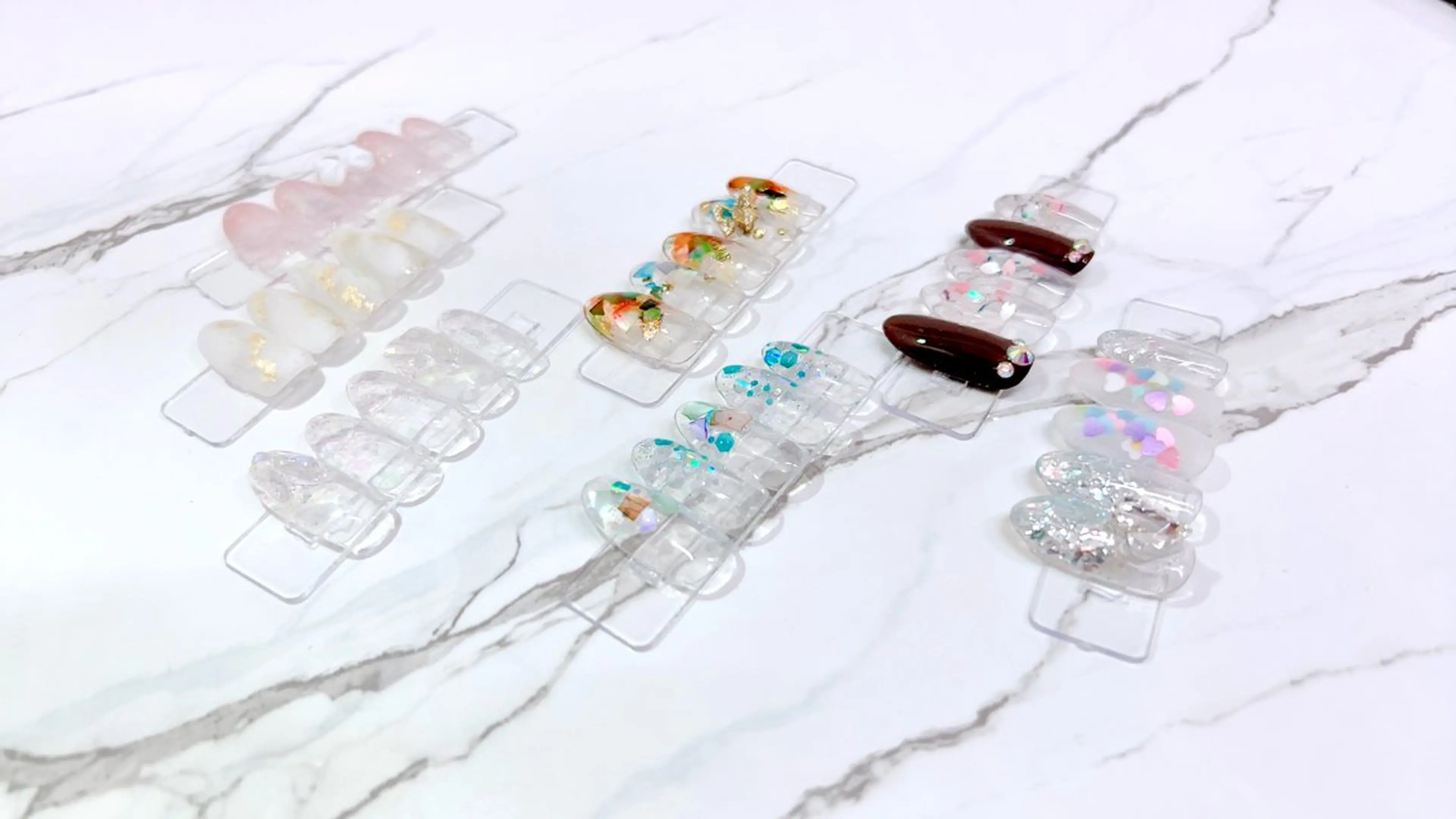 ネイル ジェルネイル ゴージャス ロングネイル シンプルネイル ハンドネイル puu kyoto所属・Nail salon puu kyotoのネイルデザイン