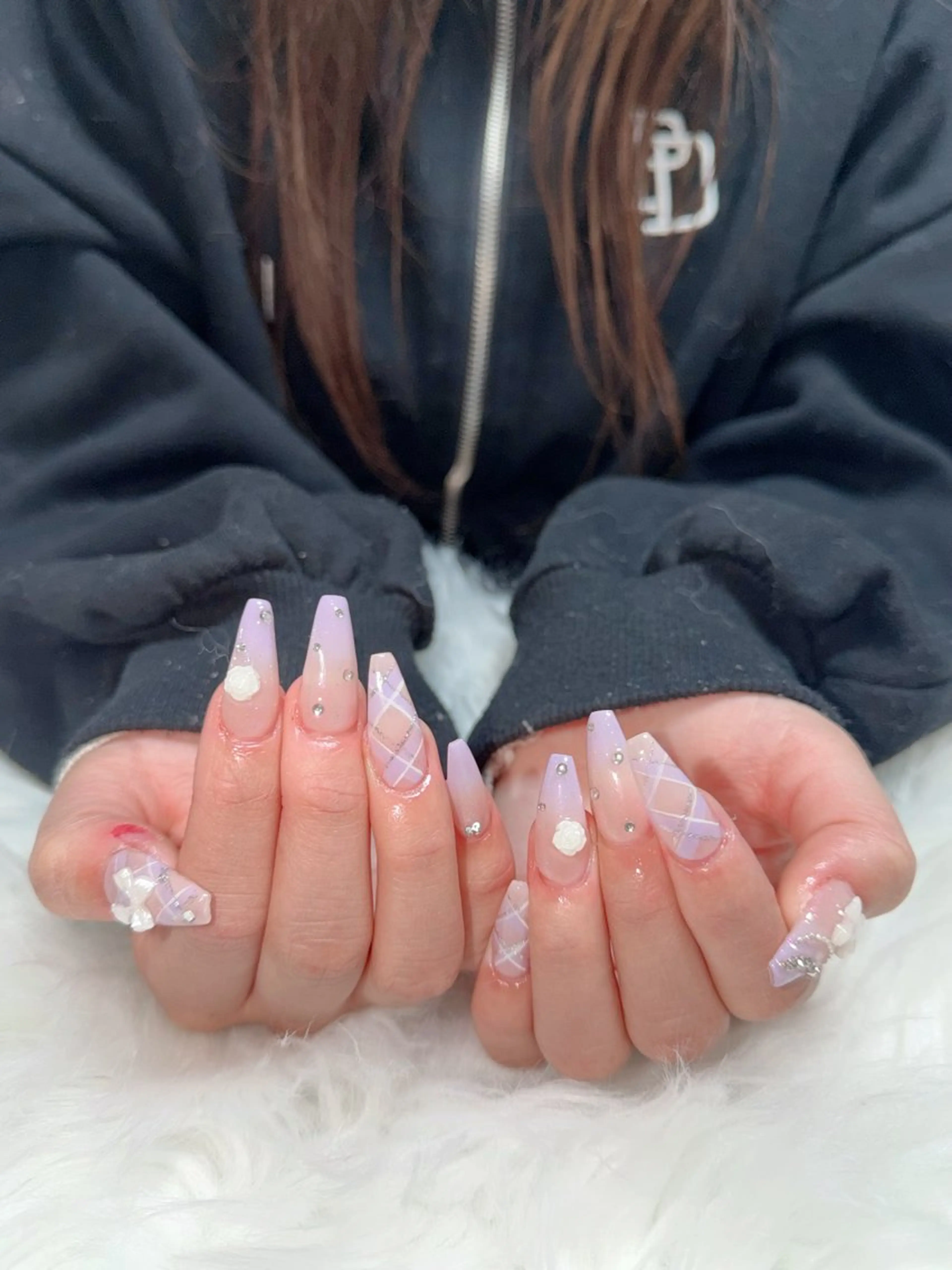 ネイル ハンドネイル BERA NAILSのネイルデザイン