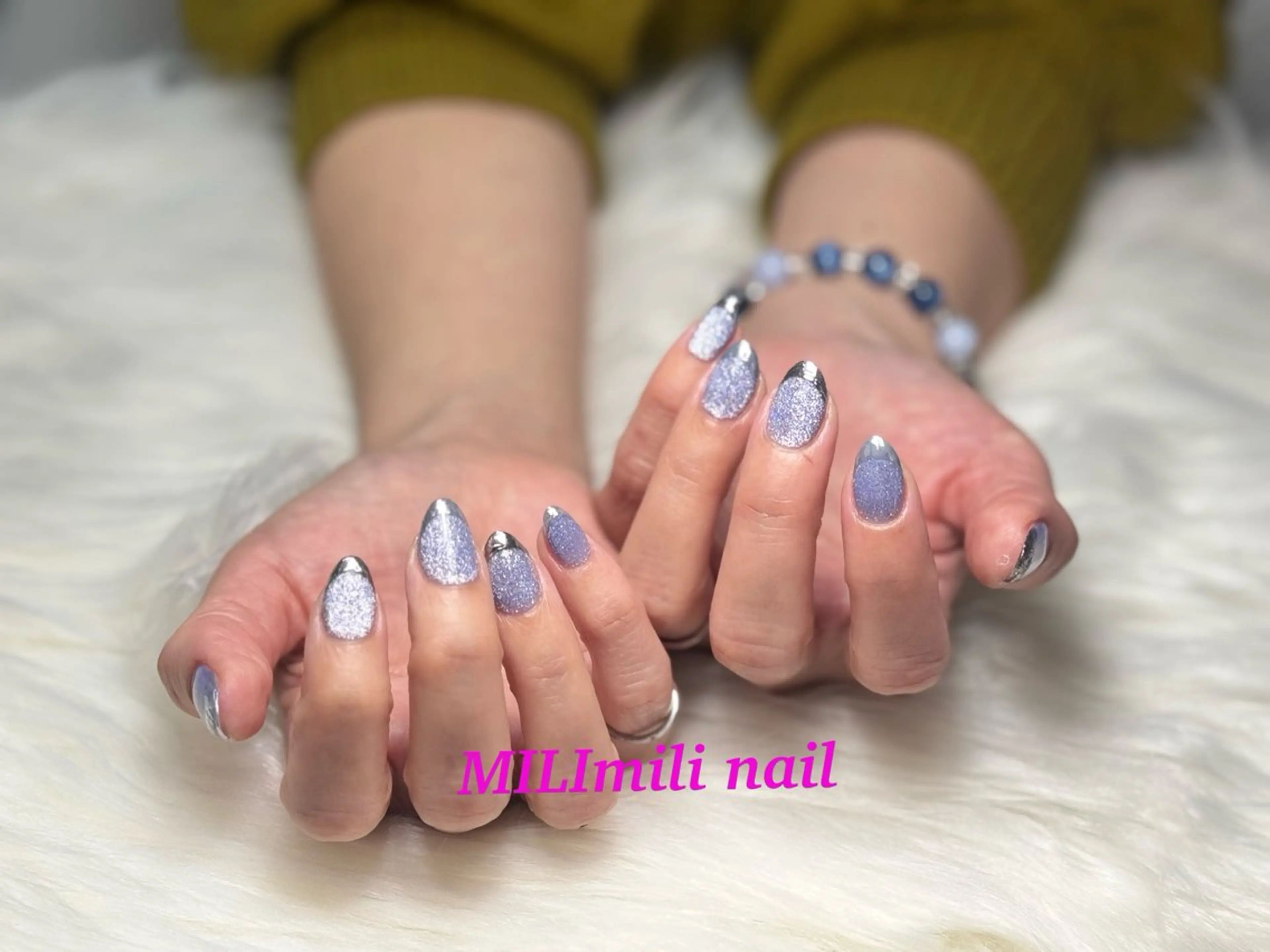 ネイル ブルー フラッシュネイル フラッシュマグ フレンチネイル マグネットネイル MILImili nailのネイルデザイン