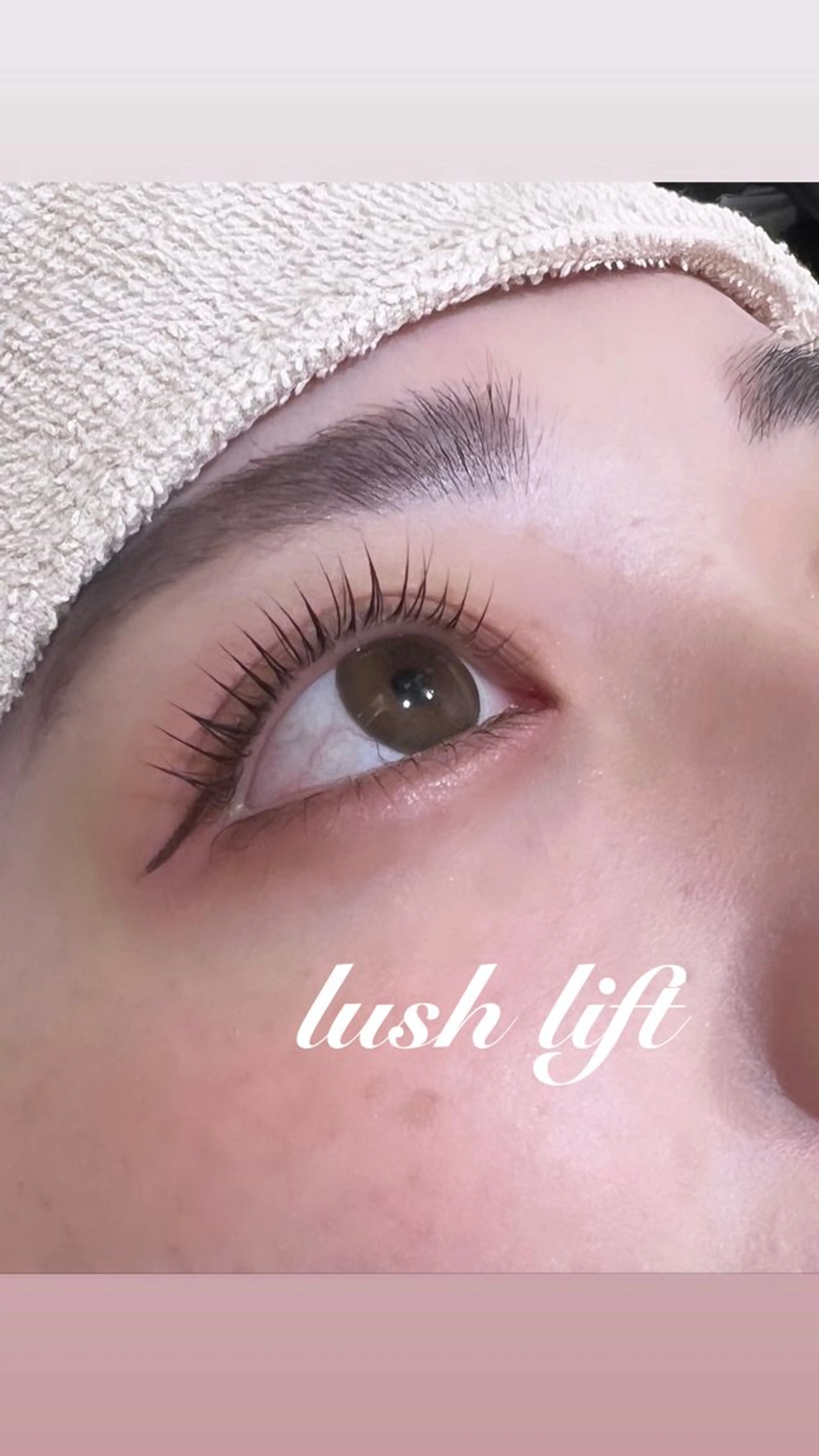 マツエク・マツパ うる艶カラー 🫶🏼💭mikaのヘアスタイル