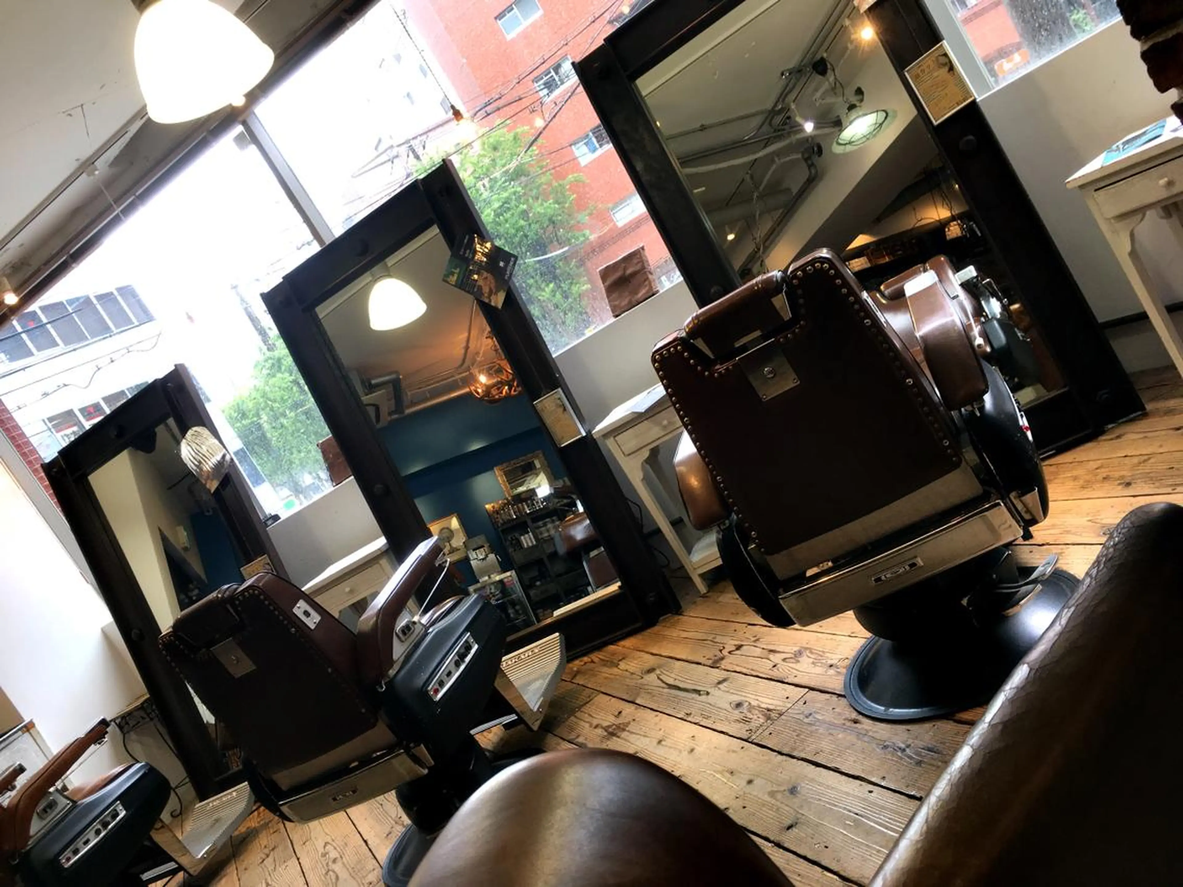 QUONHEAL 淀屋橋所属・阿部 春道のヘアスタイル