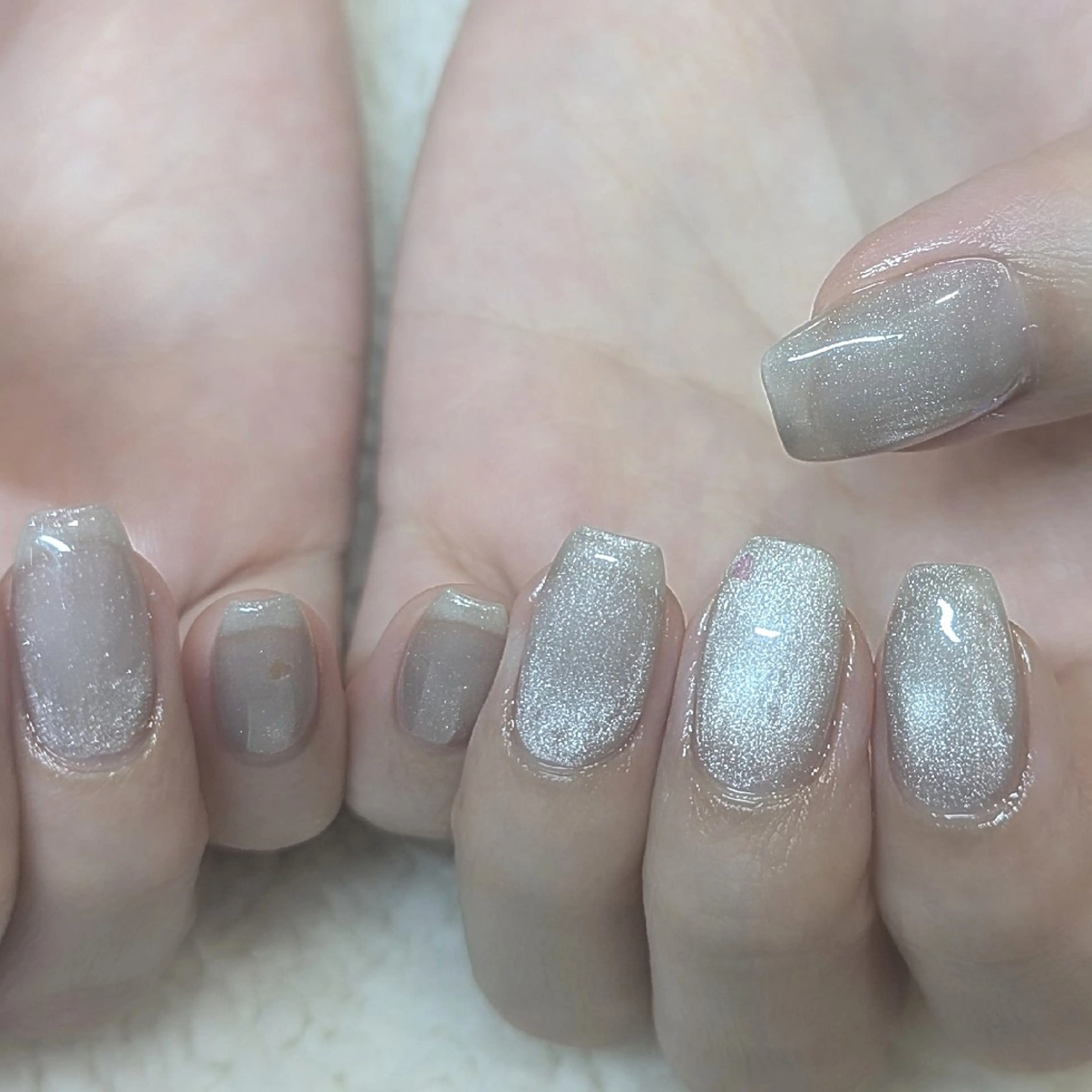 ネイル マグネットネイル ハンドネイル VIBLISS福岡店 yurichanのネイルデザイン