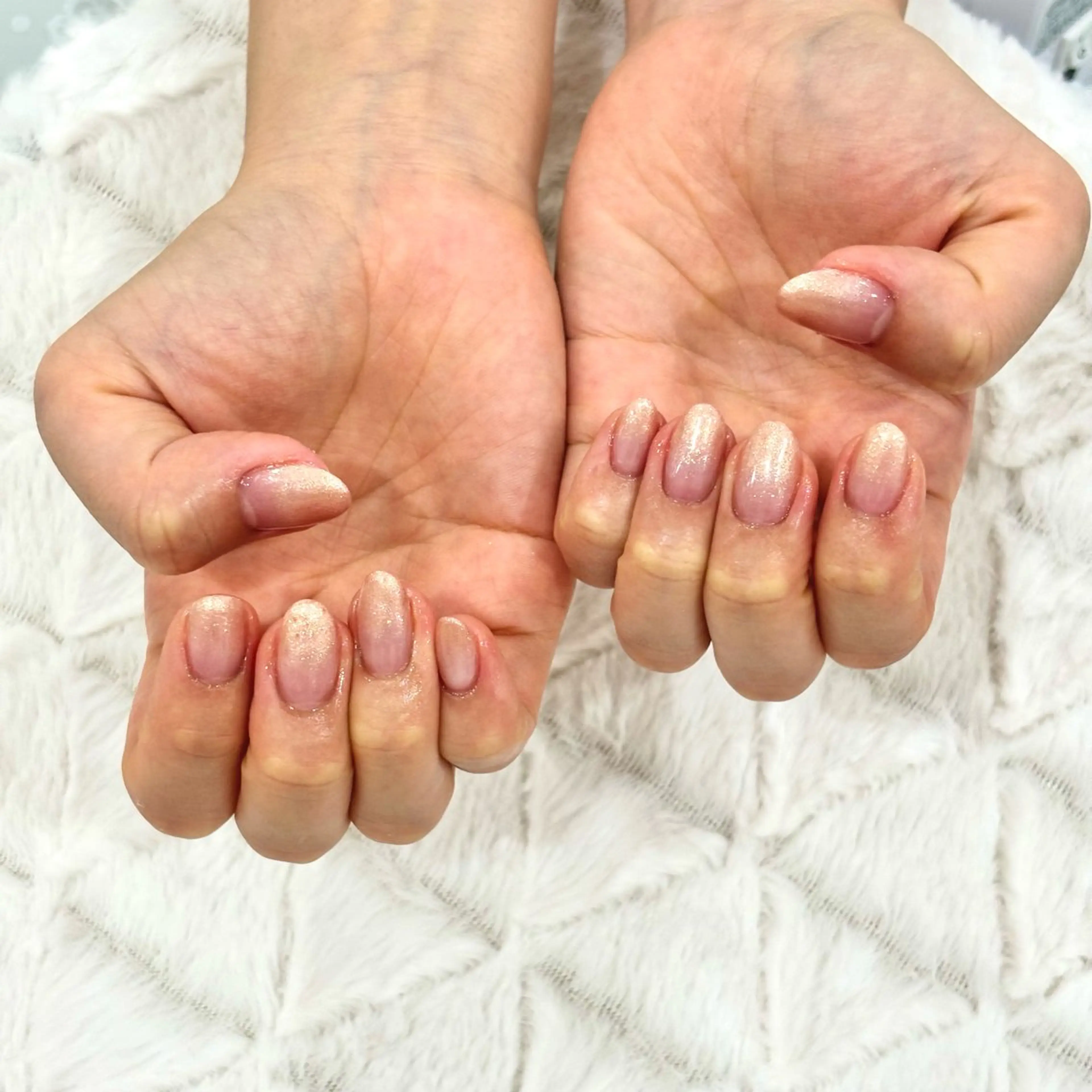 ネイル ハンドネイル Luna 烏丸店所属・竹田 美羽のネイルデザイン