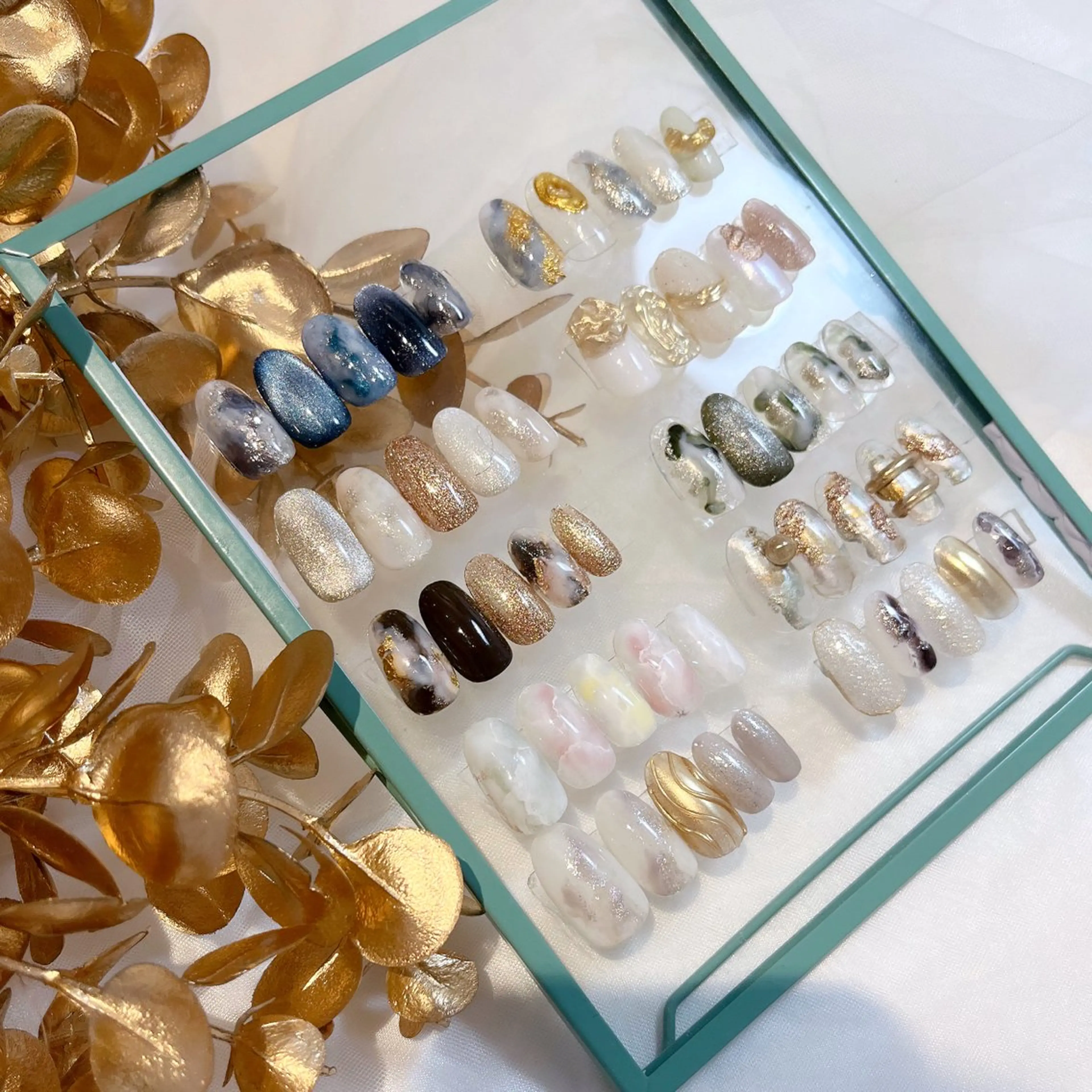 ネイル ニュアンスネイル ハンドネイル 大人可愛いネイル🎗 Hinaのネイルデザイン