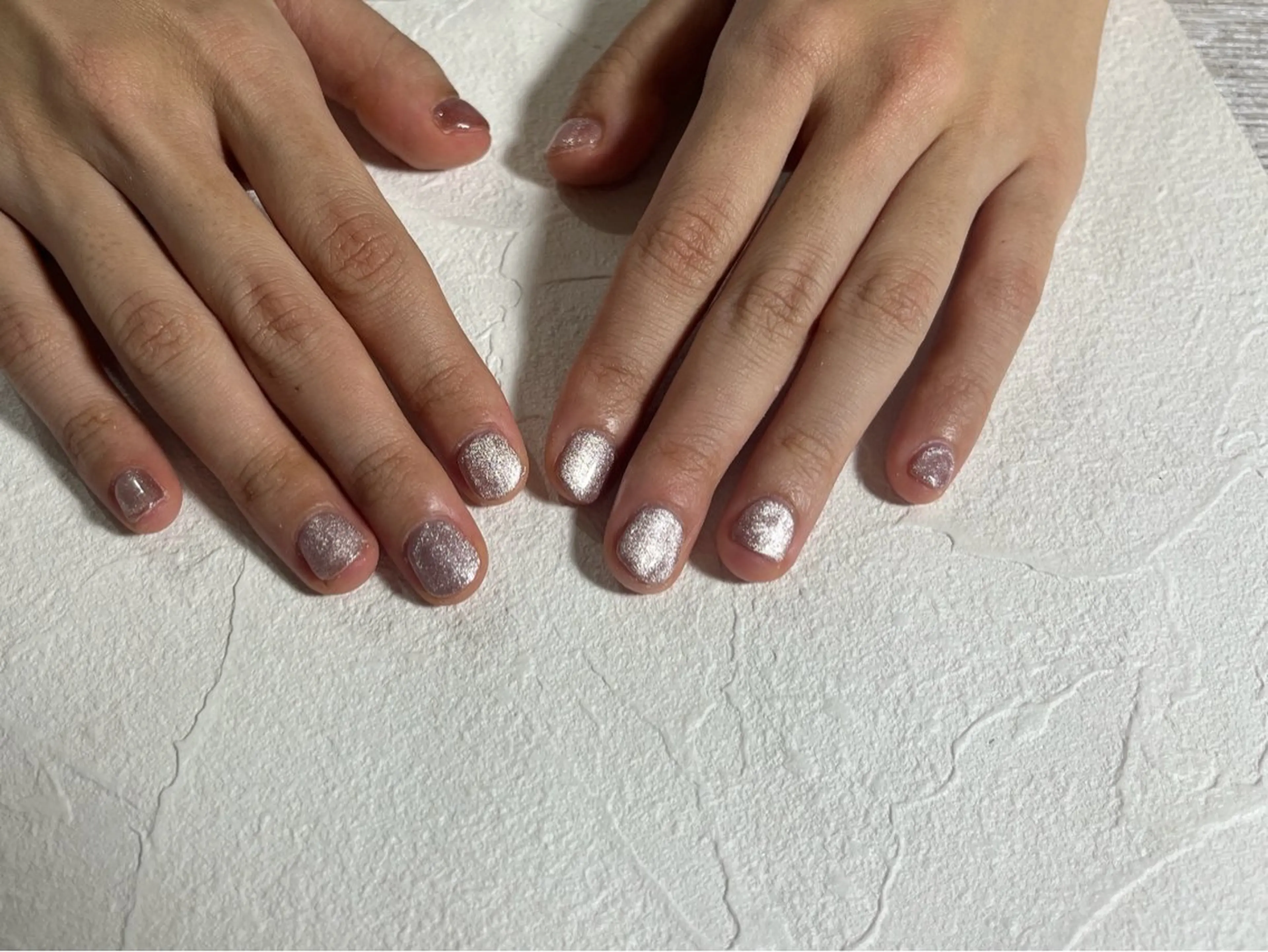 ネイル オーロラネイル フットネイル フレンチネイル ジェルネイル 韓国ネイル ハンドネイル kiki nail たまプラーザのネイルデザイン