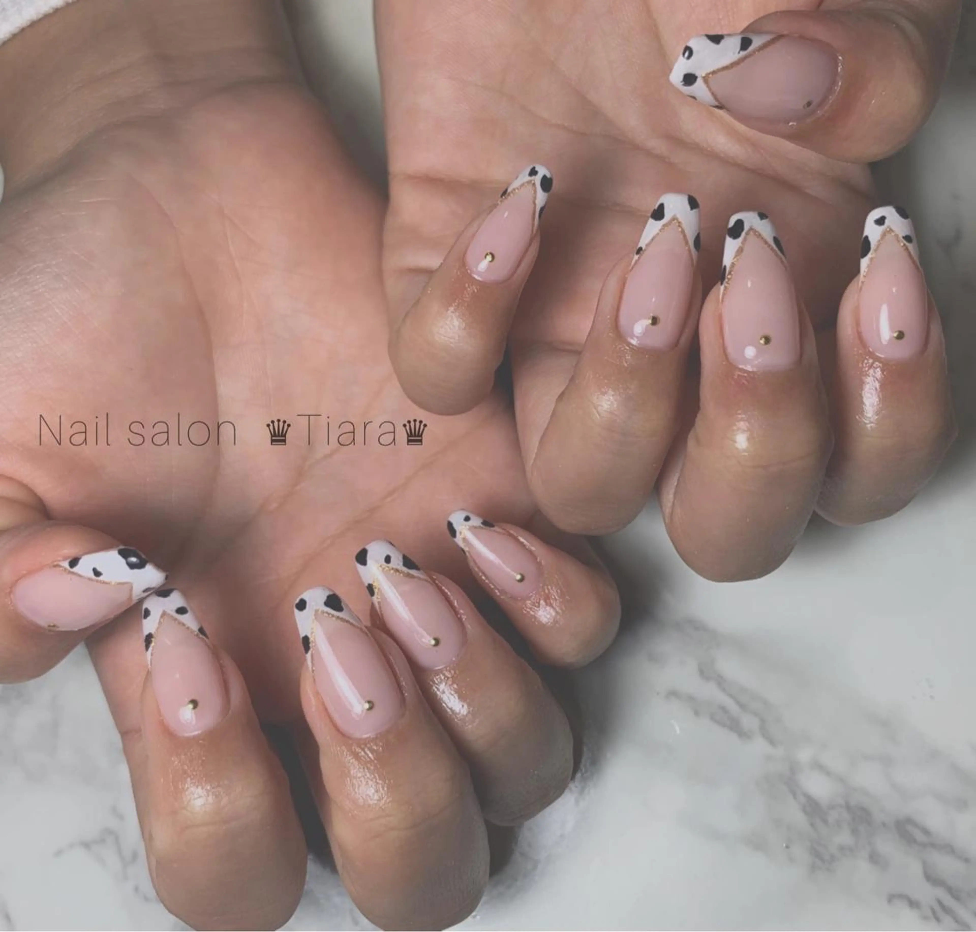 ネイル ハンドネイル Tiara♛ティアラ 山口くるみのネイルデザイン